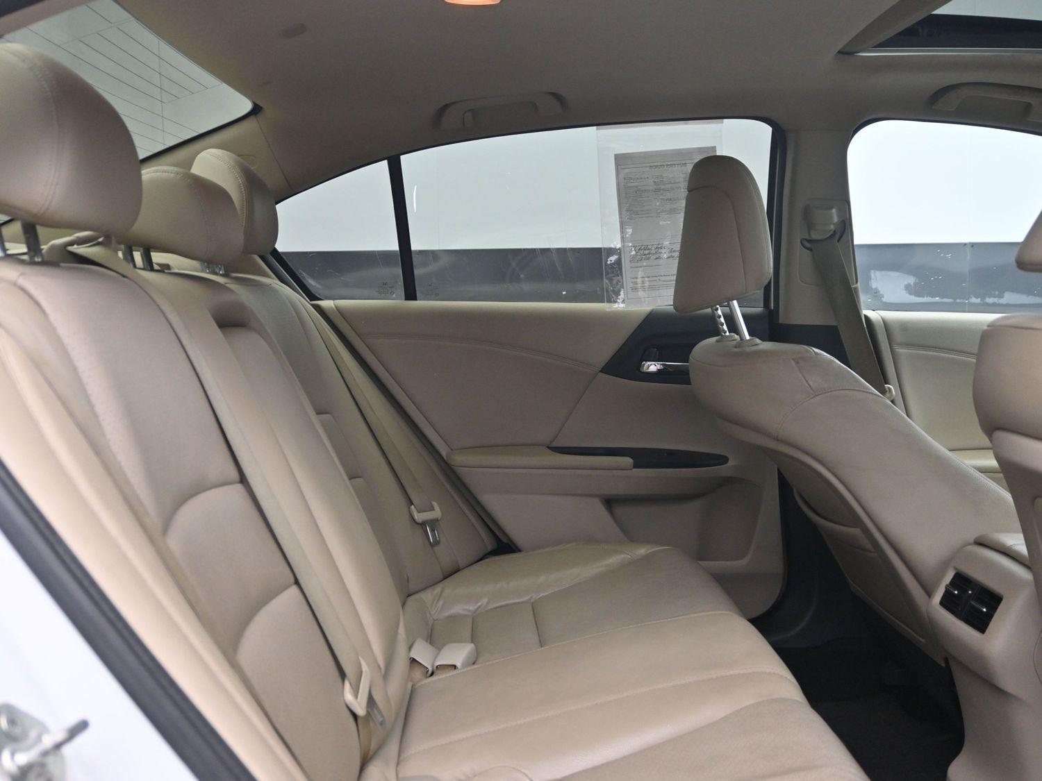 Used 2014  Honda  image 11