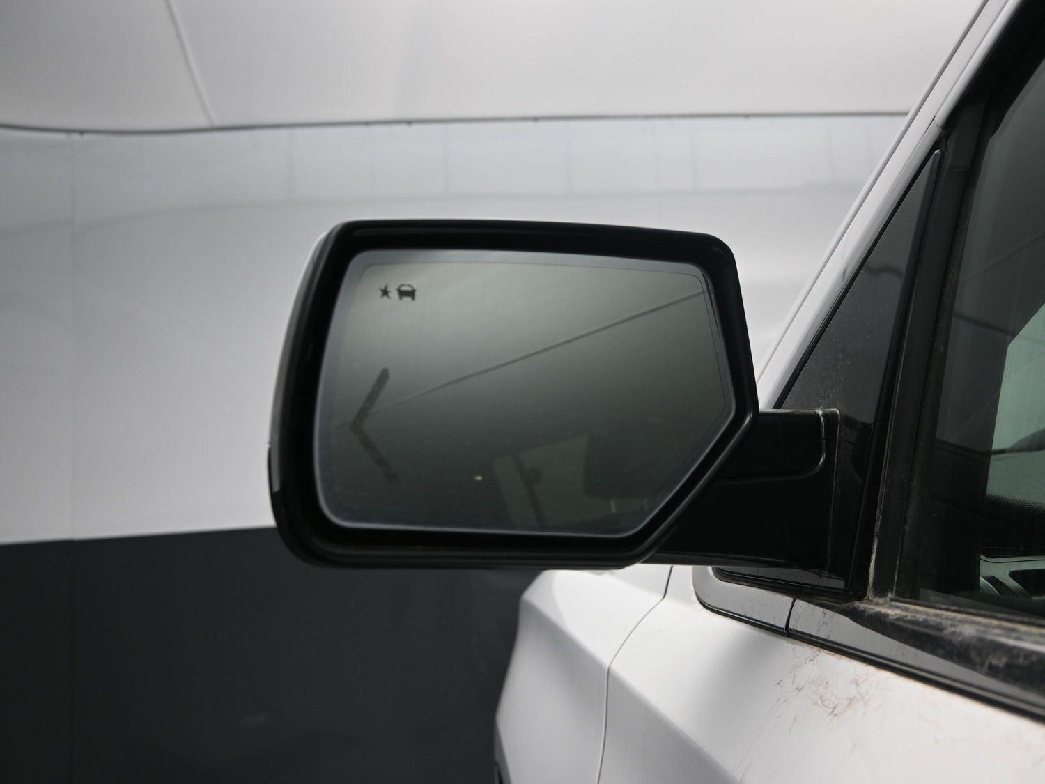 Used 2017 Summit White GMC SLT image 23