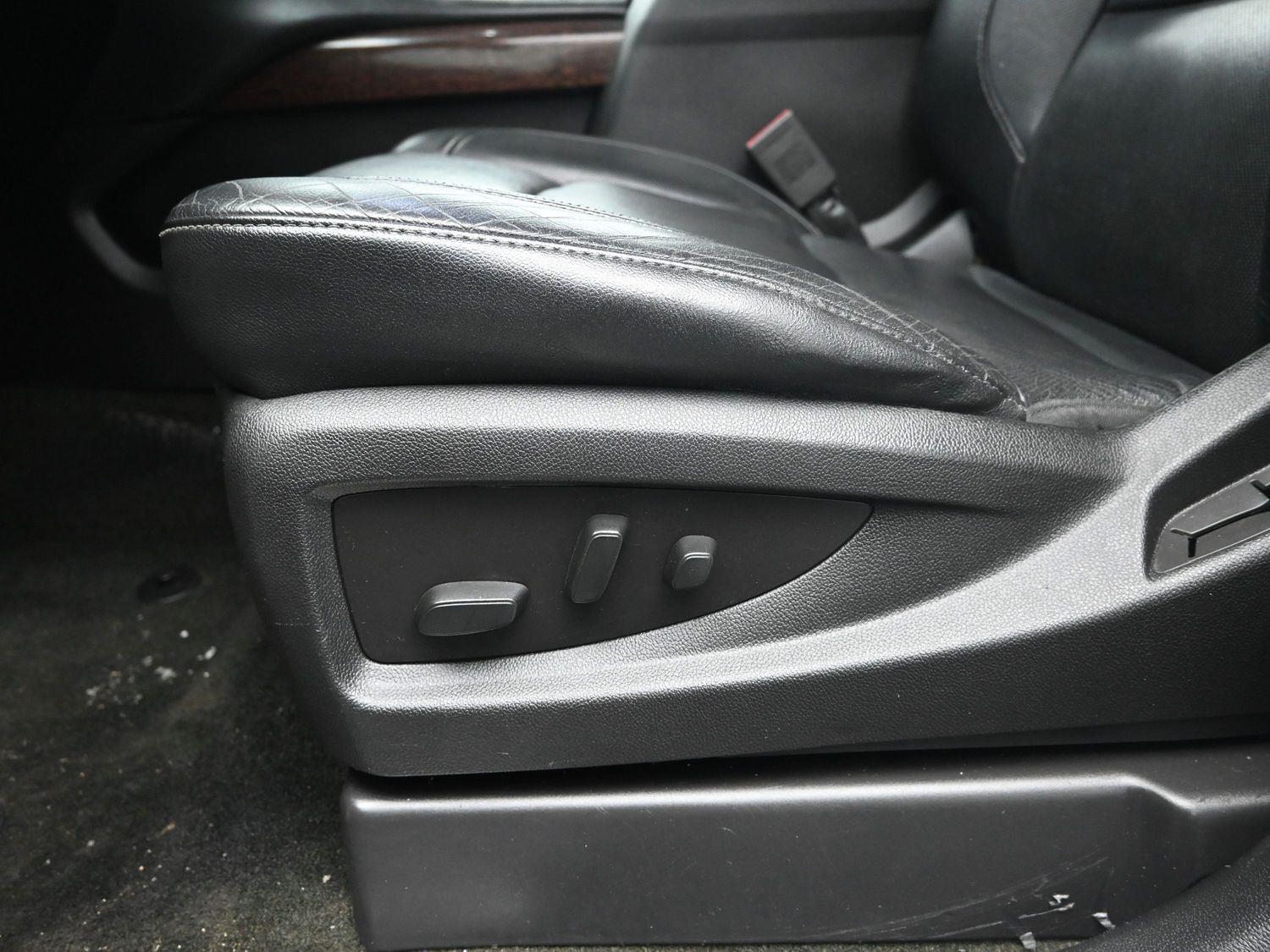 Used 2017 Summit White GMC SLT image 26