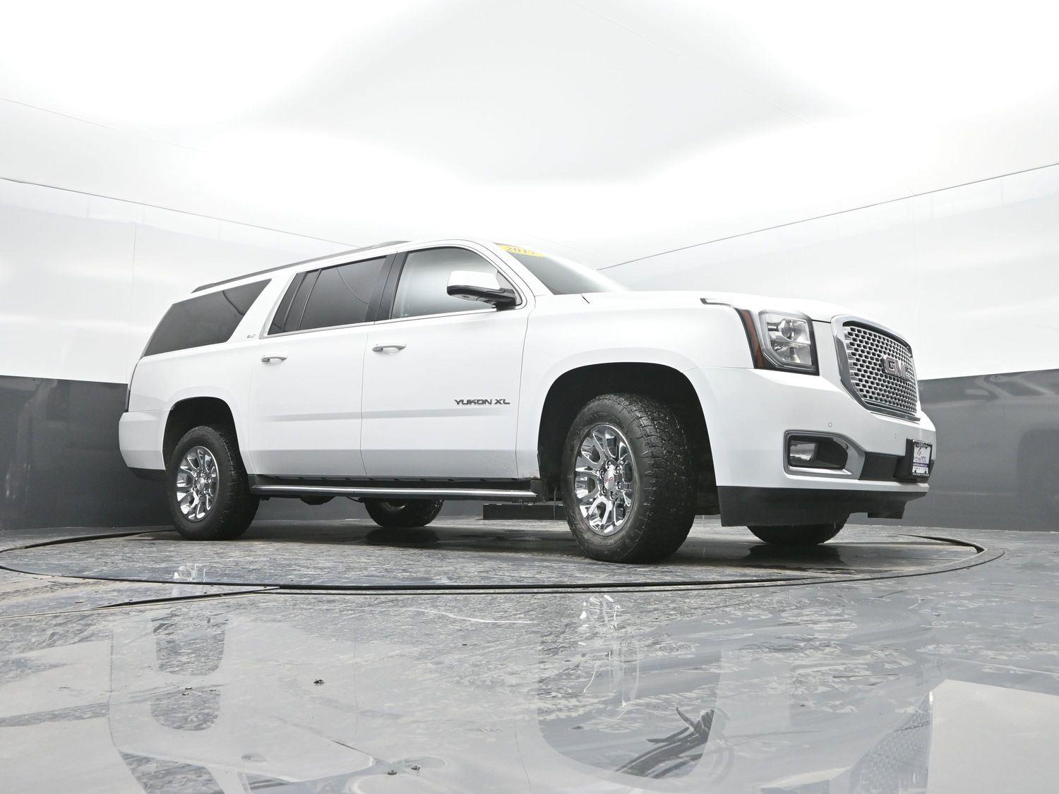 Used 2017 Summit White GMC SLT image 40