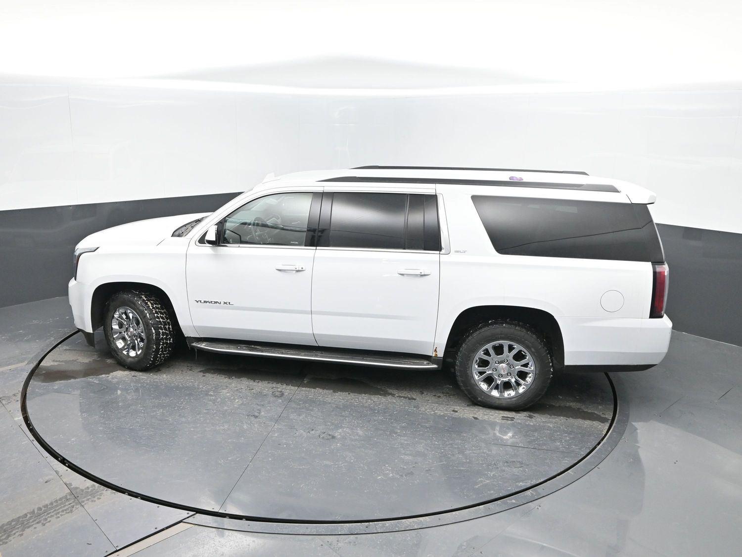 Used 2017 Summit White GMC SLT image 42