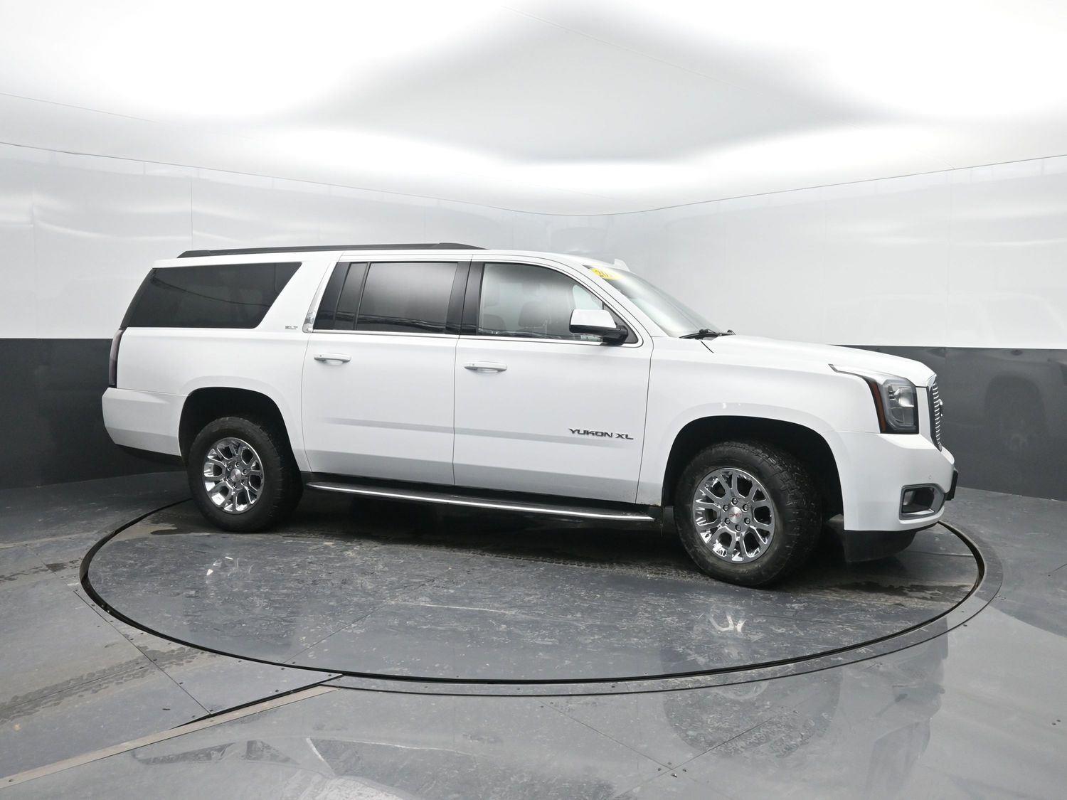 Used 2017 Summit White GMC SLT image 3