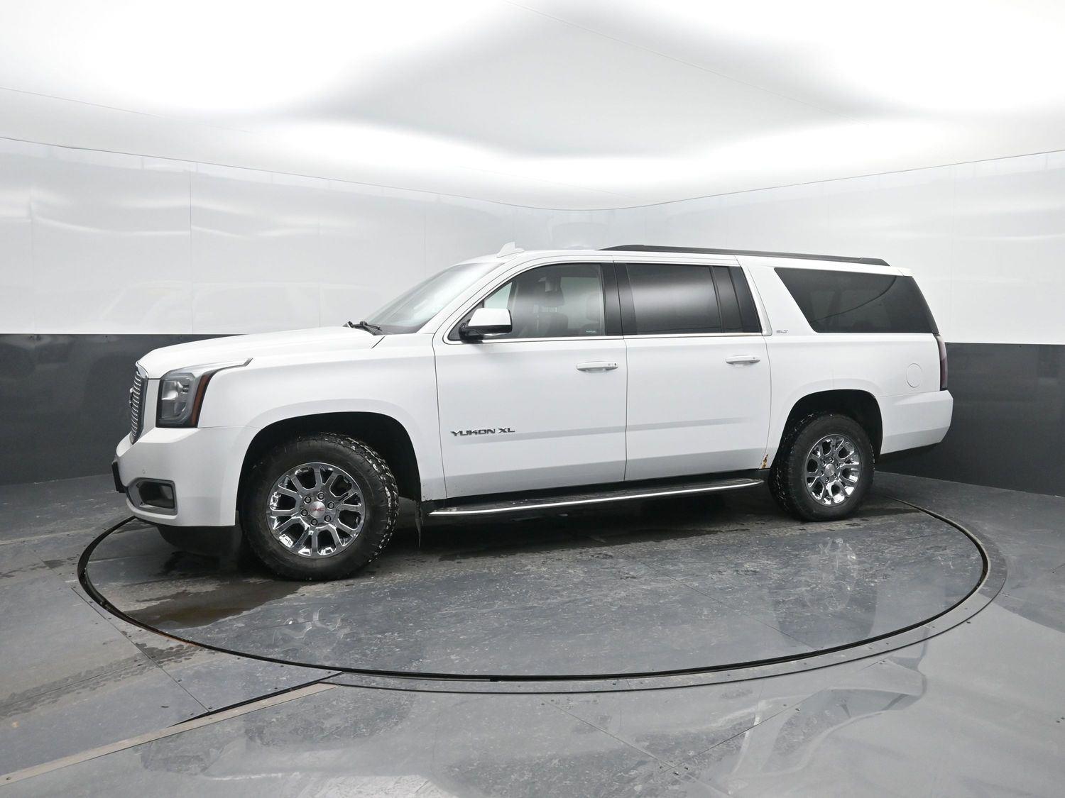 Used 2017 Summit White GMC SLT image 46