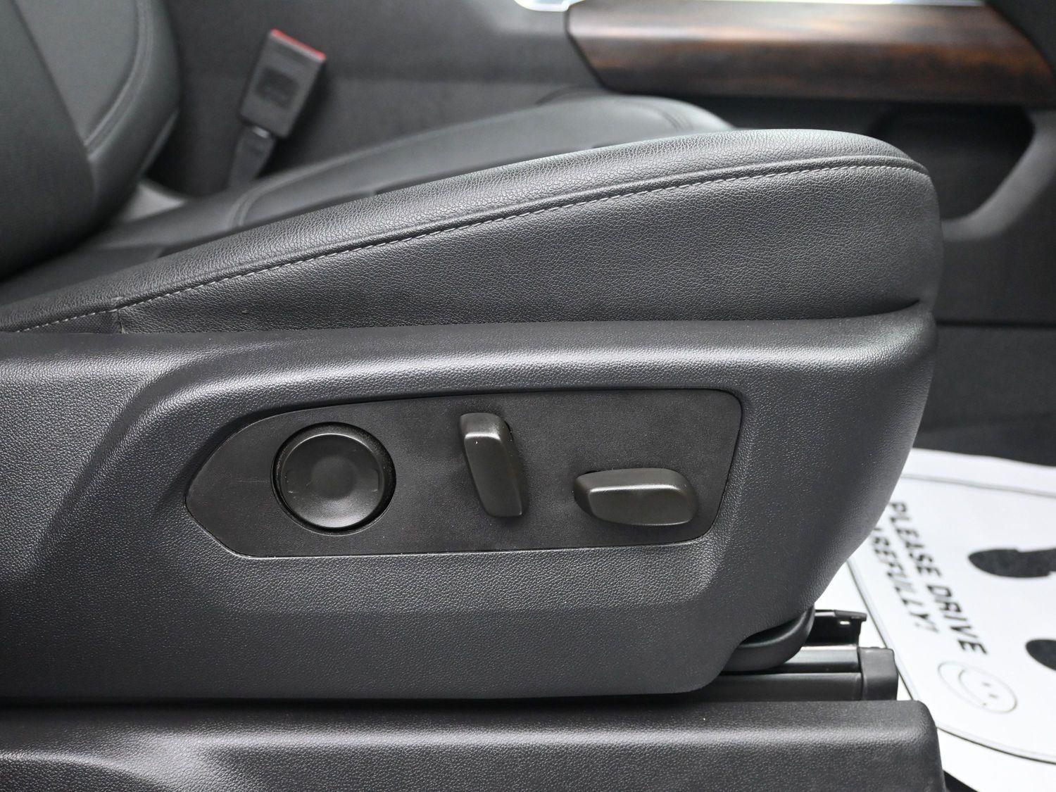 Used 2023 Summit White GMC SLT image 11