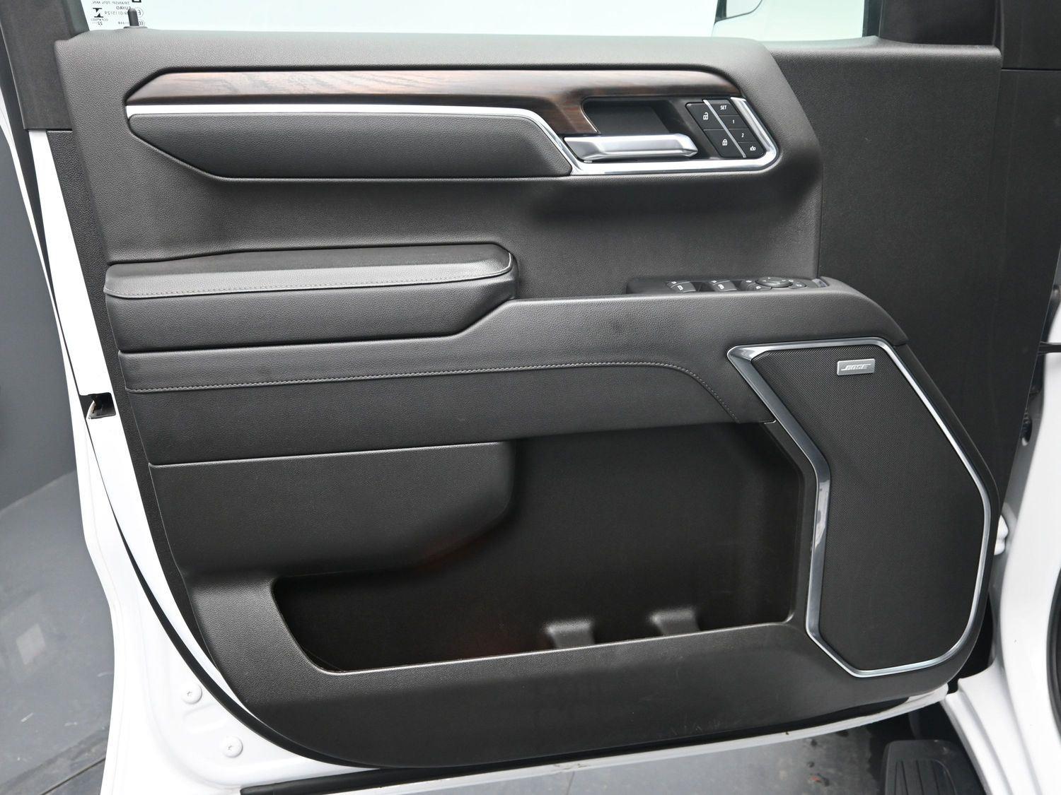 Used 2023 Summit White GMC SLT image 21