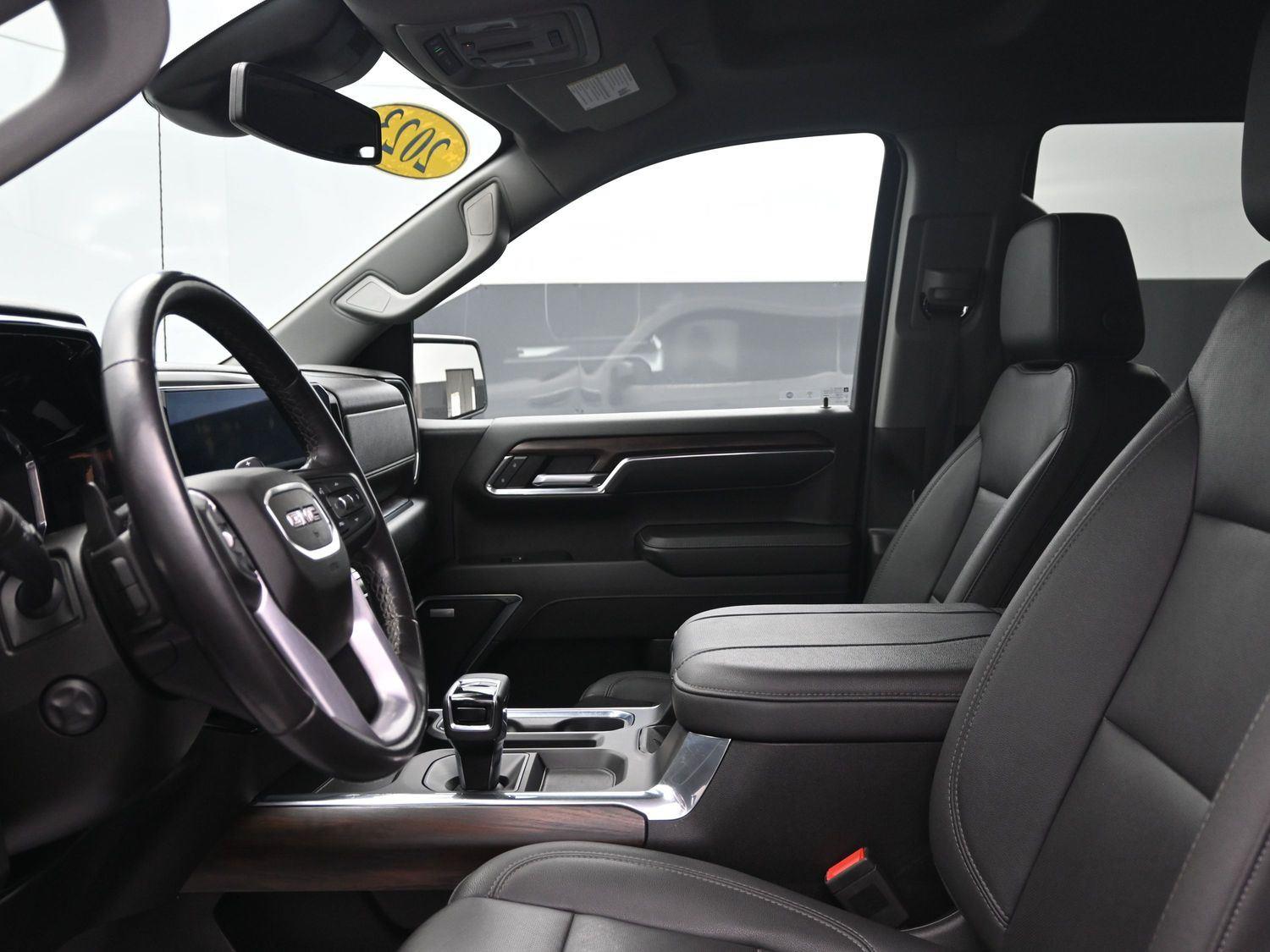 Used 2023 Summit White GMC SLT image 23