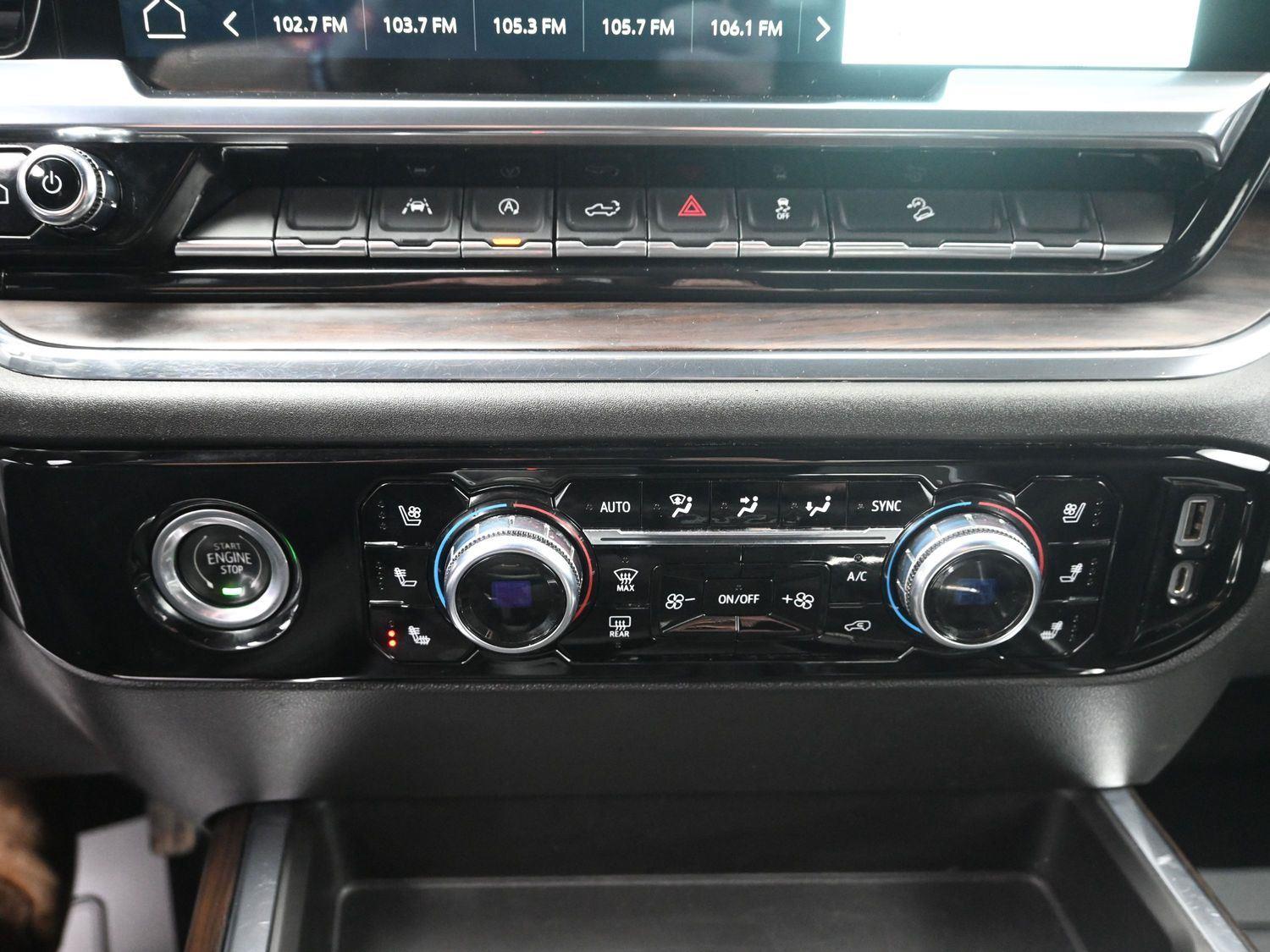 Used 2023 Summit White GMC SLT image 32