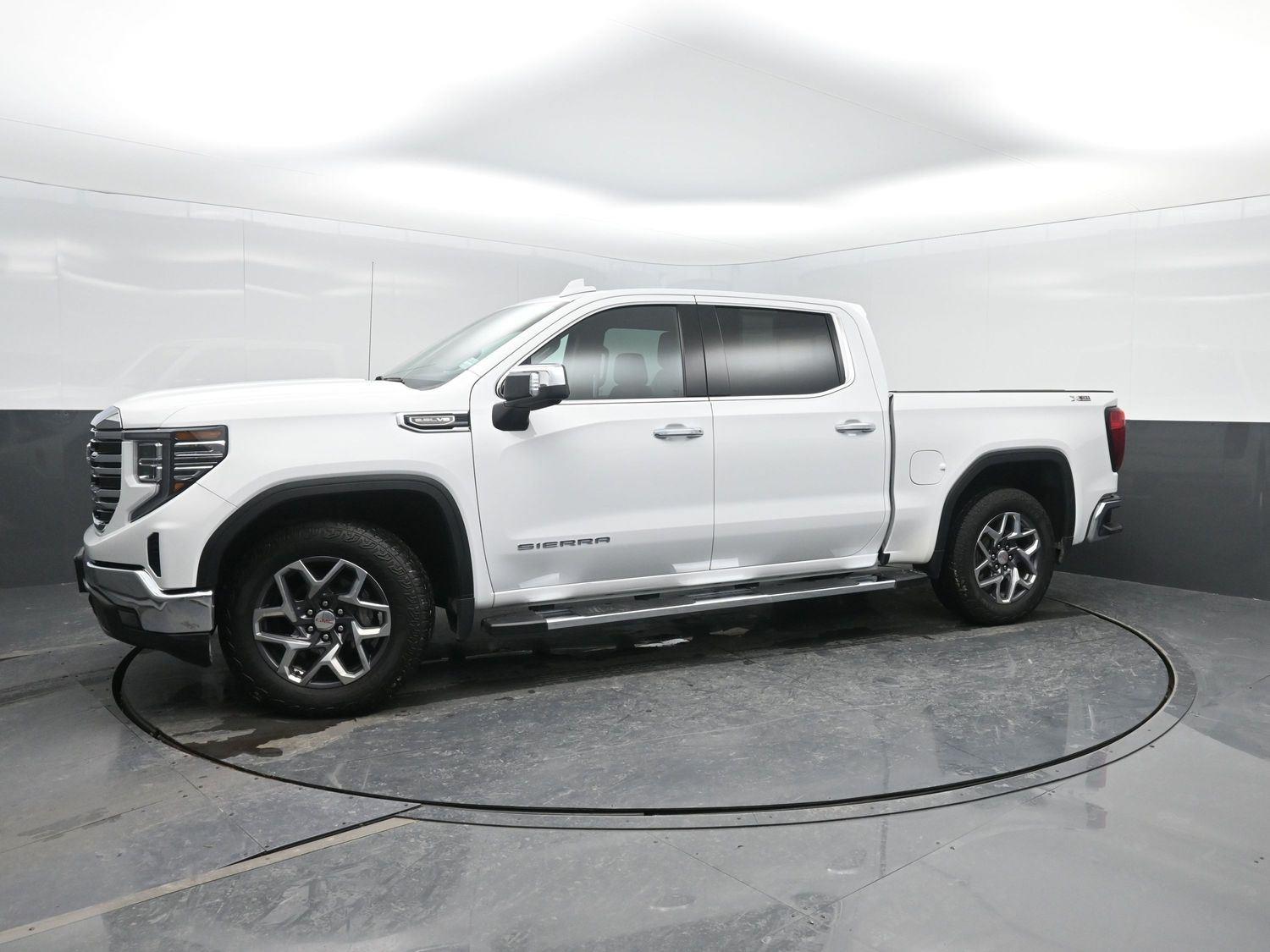 Used 2023 Summit White GMC SLT image 45