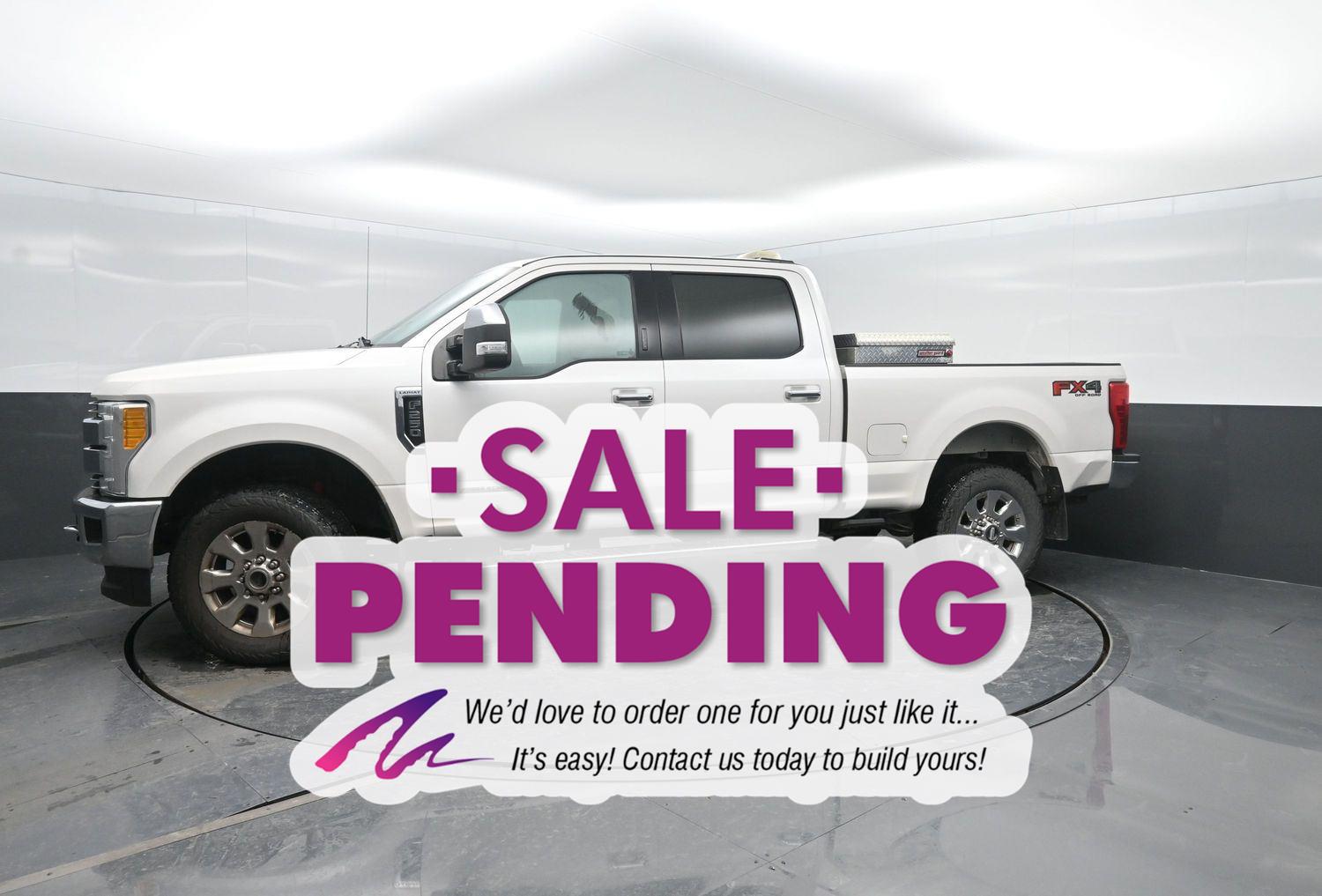 White Platinum Metallic Tri-Coat 2017 Ford F-250 Super Duty Pickup Truck 6-Speed Automatic