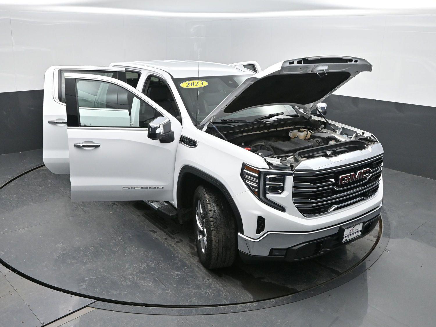 Used 2023 Summit White GMC SLT image 49