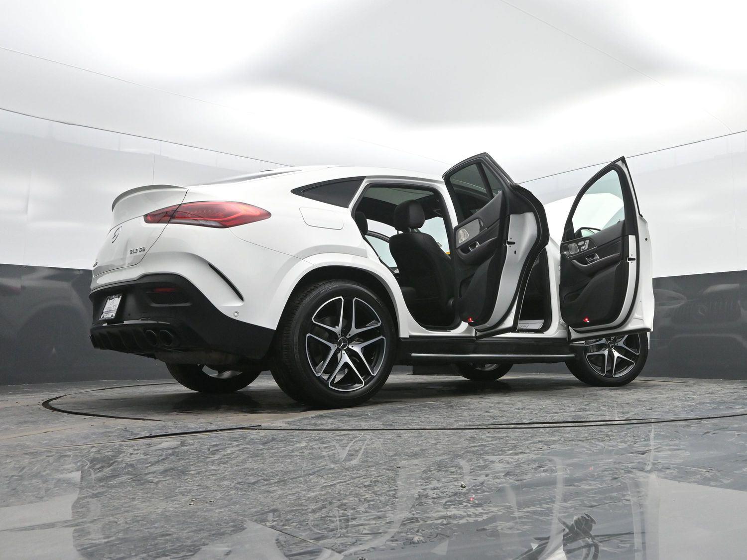 Used 2022  Mercedes-Benz AMG® GLE 53 image 47