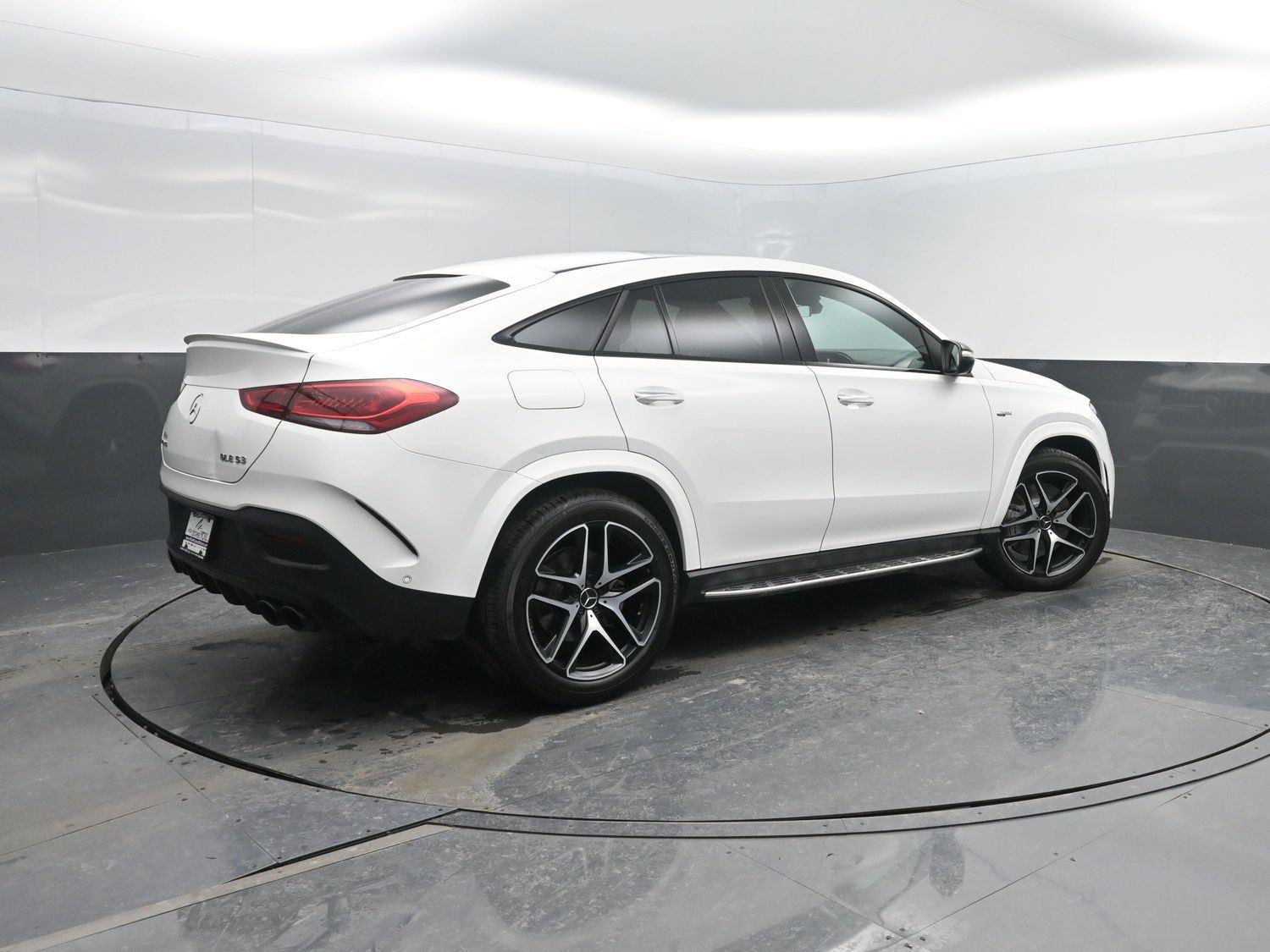 Used 2022  Mercedes-Benz AMG® GLE 53 image 2