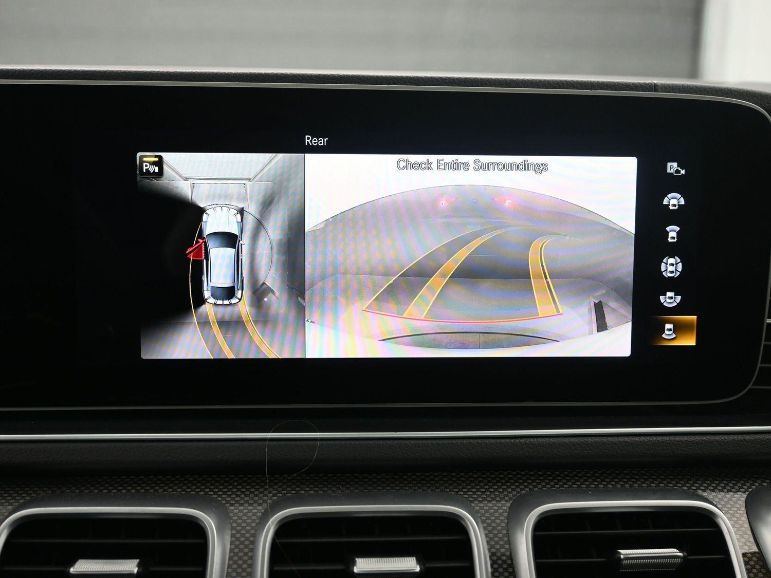 Used 2022  Mercedes-Benz AMG® GLE 53 image 25