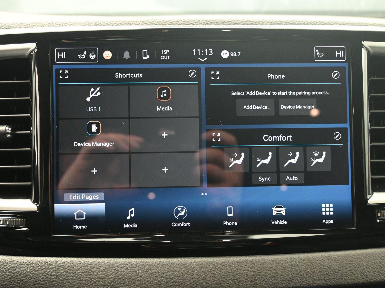 Used 2024 Bright White Clearcoat Chrysler Touring L image 24