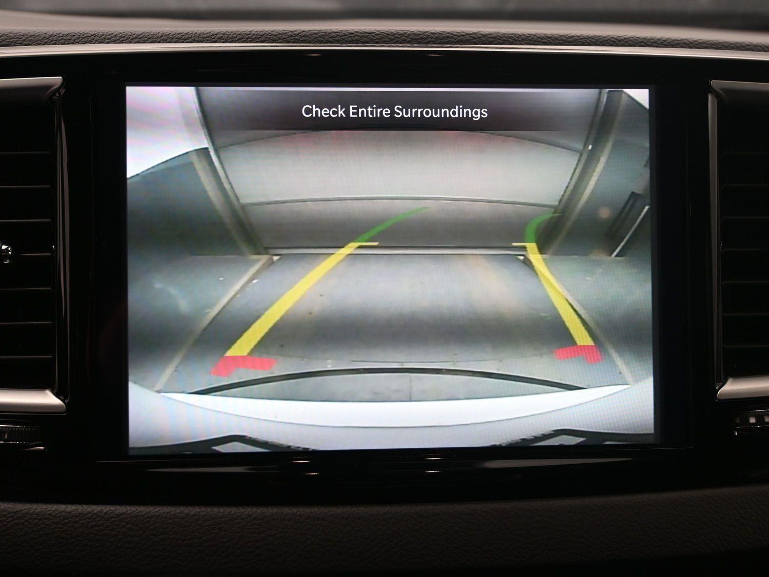 Used 2024 Bright White Clearcoat Chrysler Touring L image 25