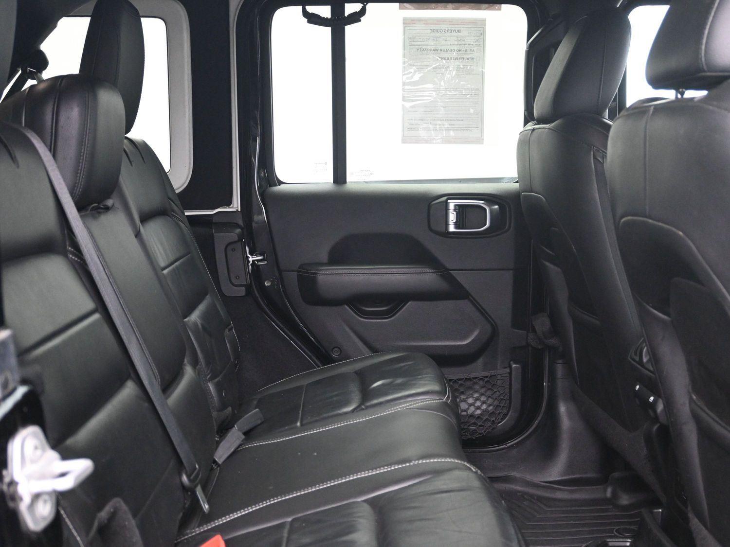 Used 2018 Black Clearcoat Jeep Sahara image 11