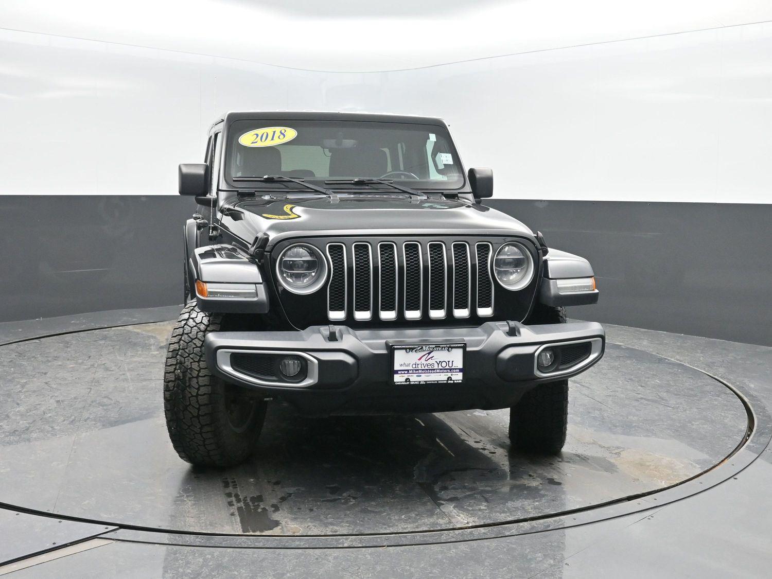 Used 2018 Black Clearcoat Jeep Sahara image 37