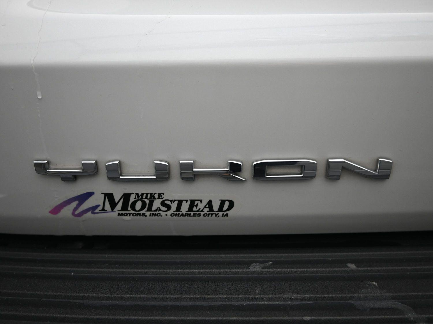 Used 2025 White Frost Tricoat GMC Denali Ultimate image 22