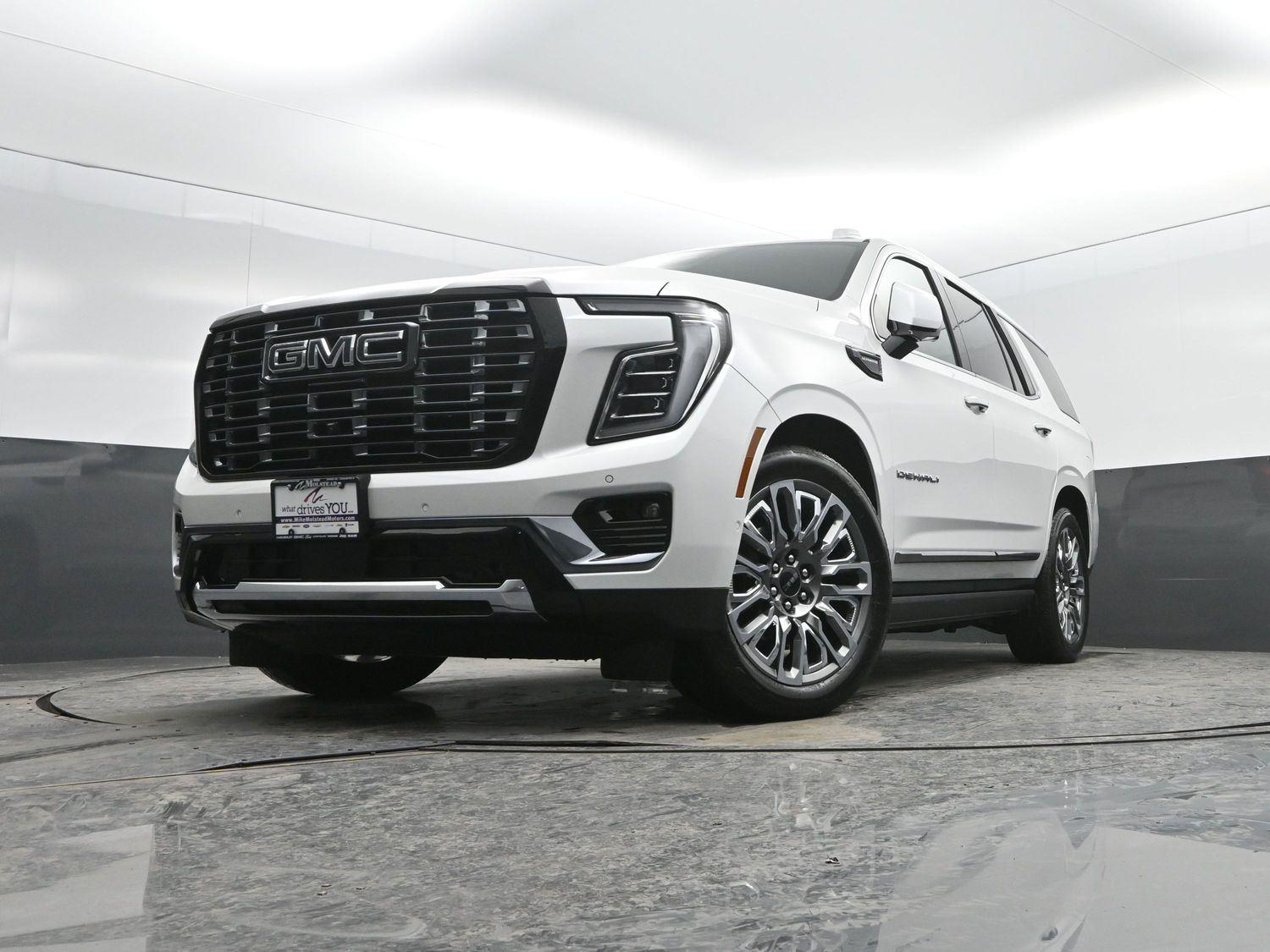 Used 2025 White Frost Tricoat GMC Denali Ultimate image 54