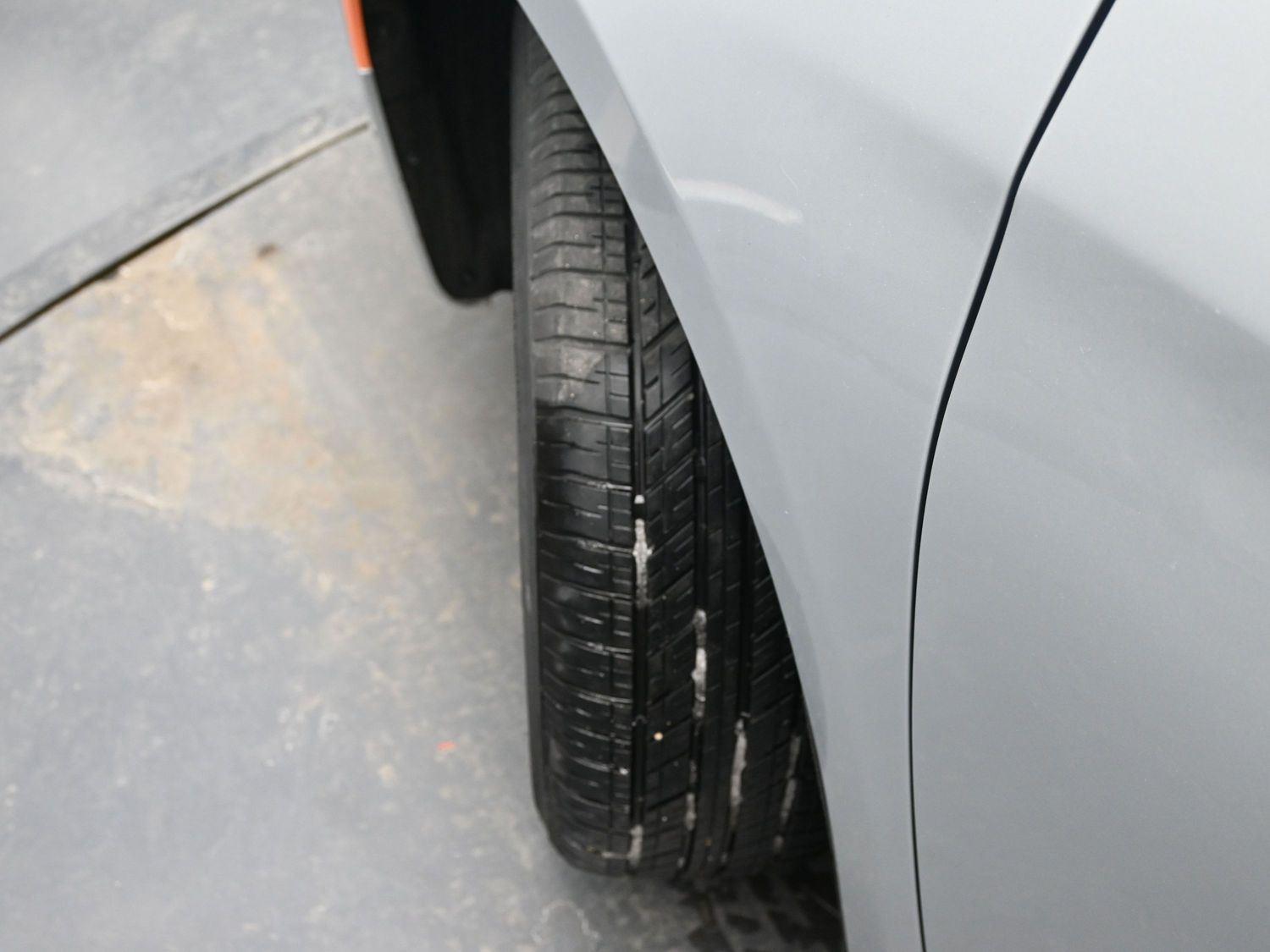 Used 2024 Silver Mist Clearcoat Chrysler Touring L image 5