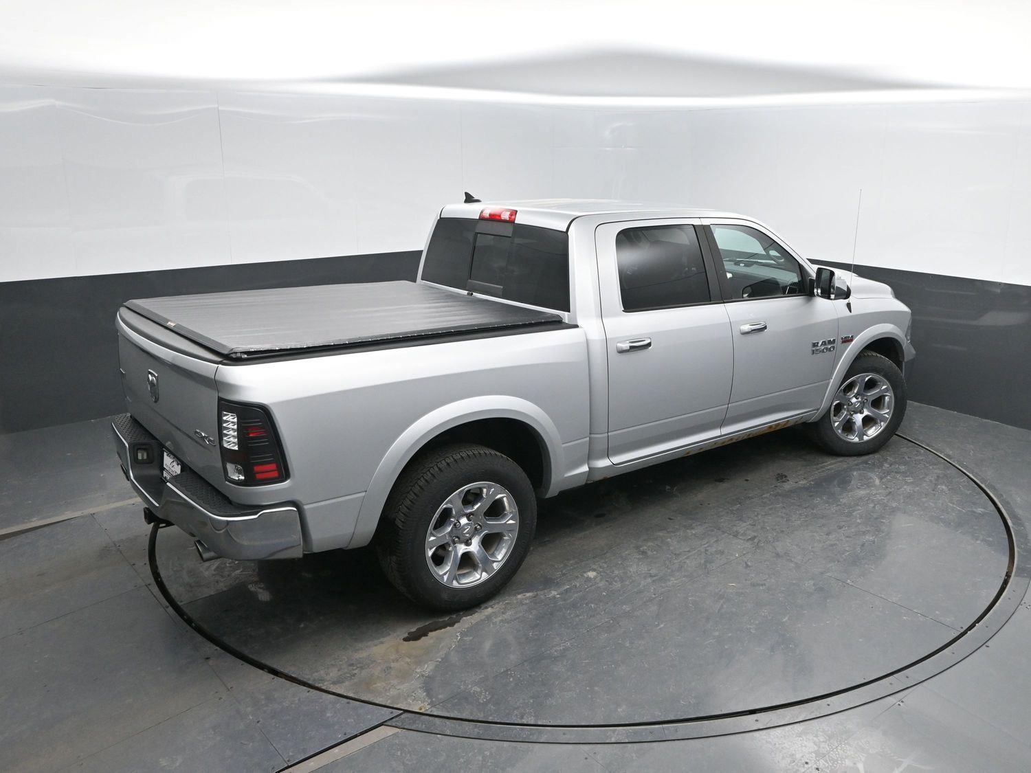 Used 2016 Bright Silver Metallic Clearcoat Ram Laramie image 36