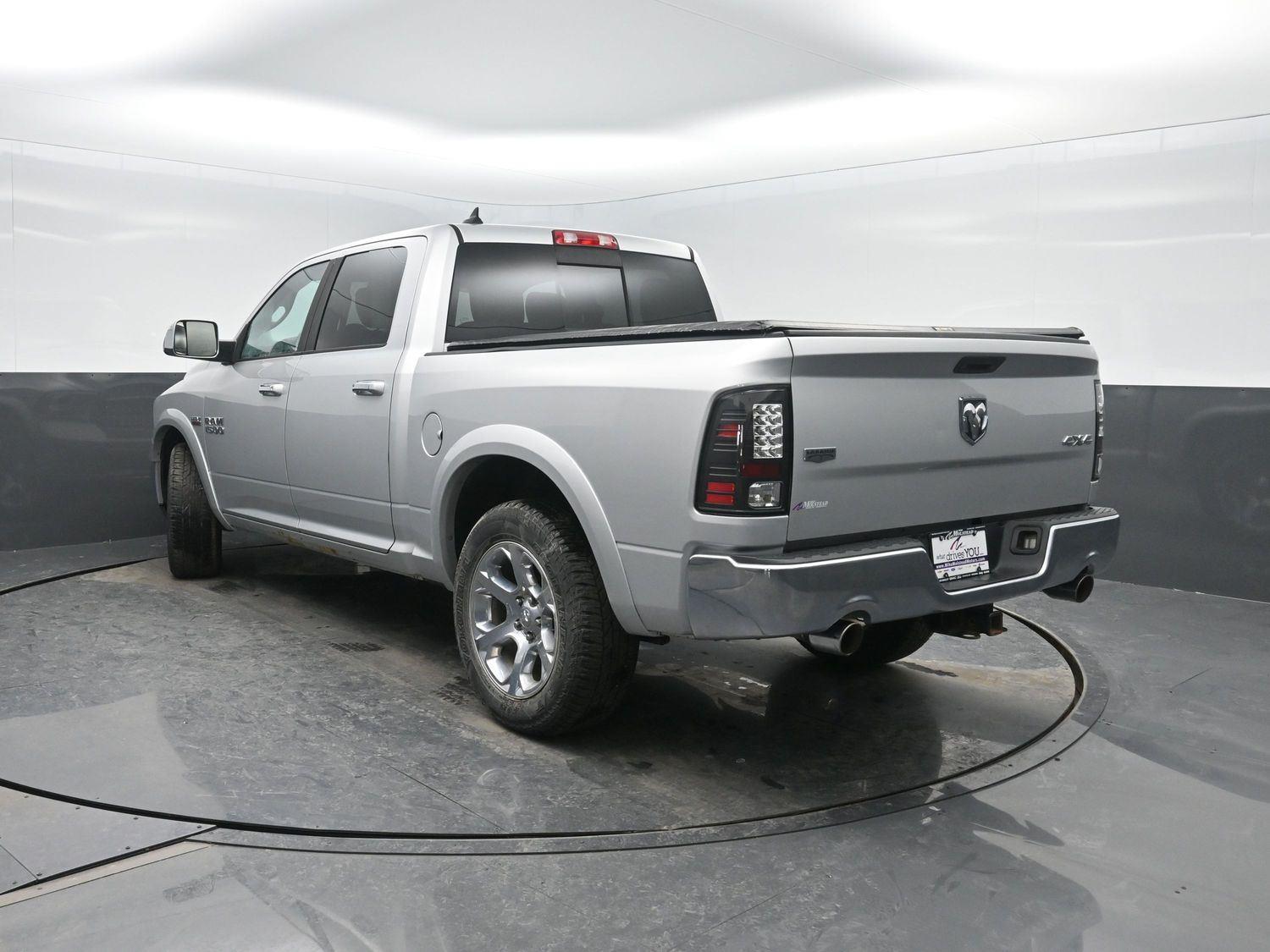 Used 2016 Bright Silver Metallic Clearcoat Ram Laramie image 41