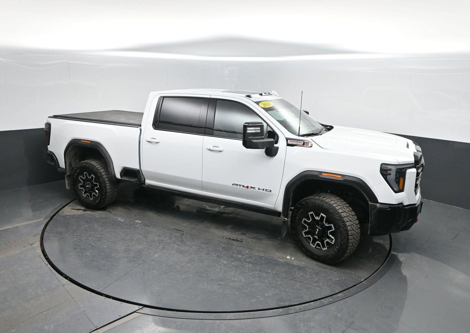 Used 2026 Summit White GMC AT4X image 45