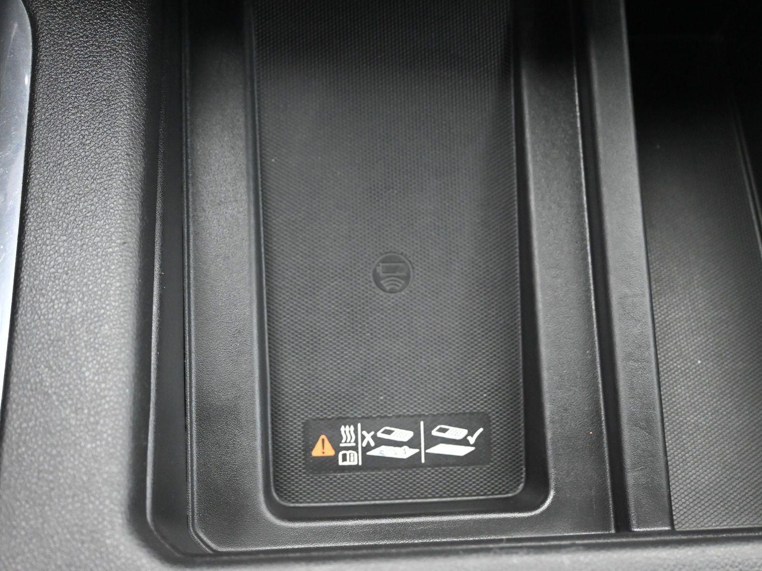 Used 2020 Summit White Chevrolet LTZ image 34