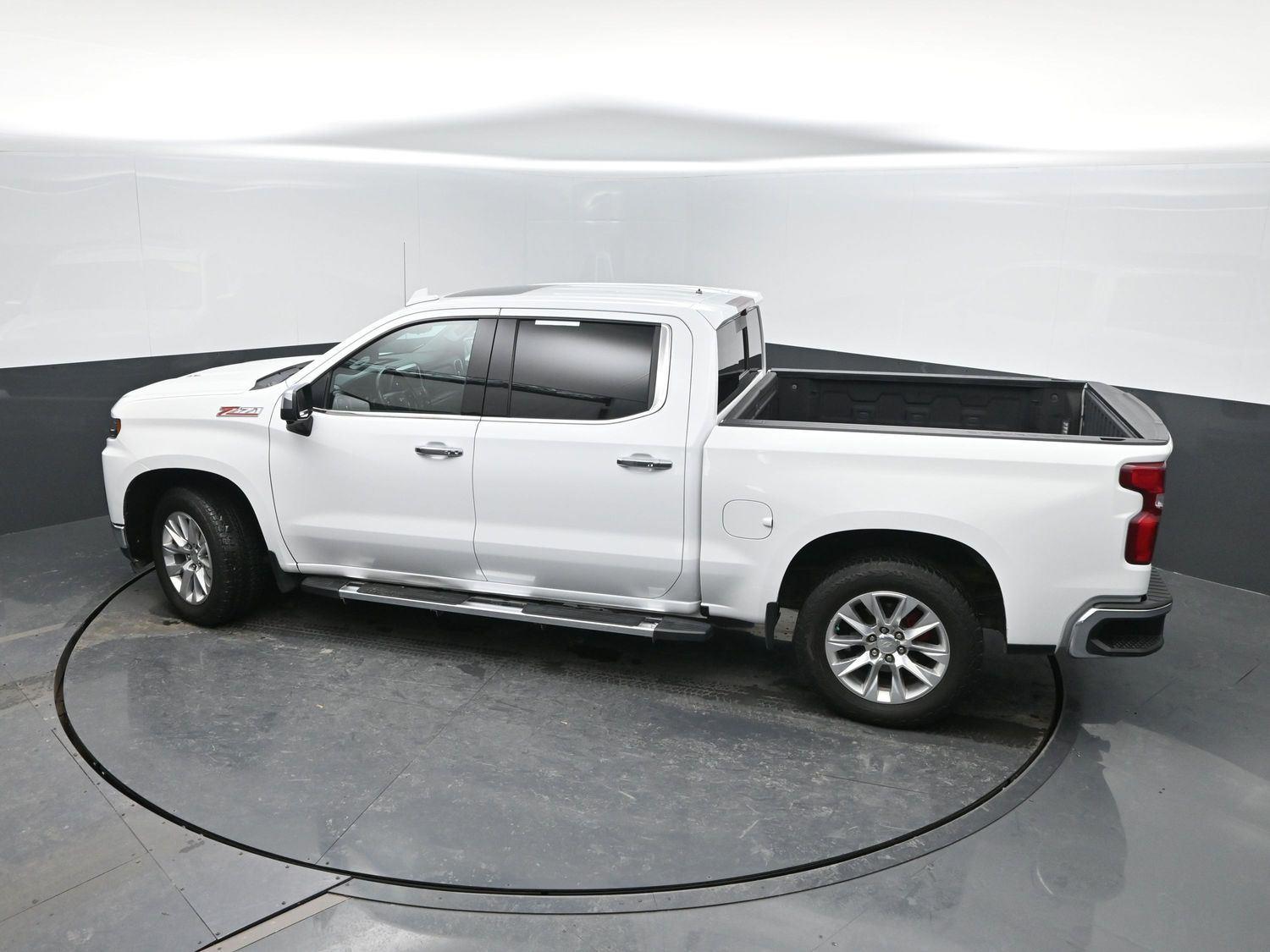 Used 2020 Summit White Chevrolet LTZ image 42