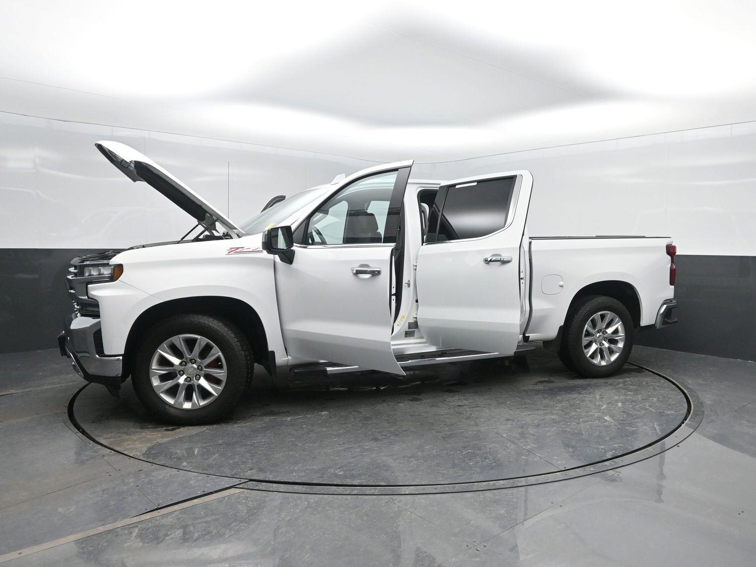 Used 2020 Summit White Chevrolet LTZ image 53