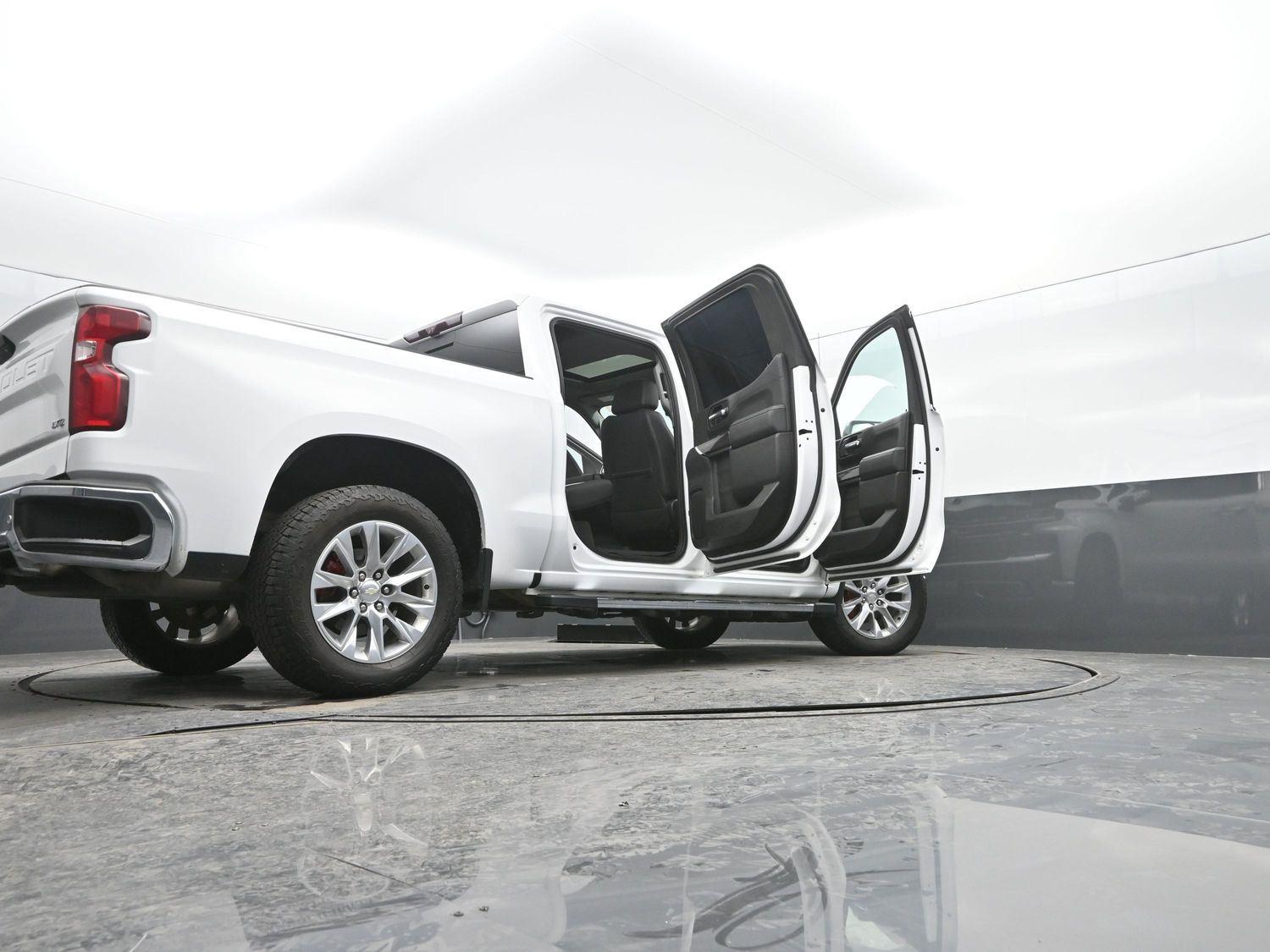 Used 2020 Summit White Chevrolet LTZ image 54