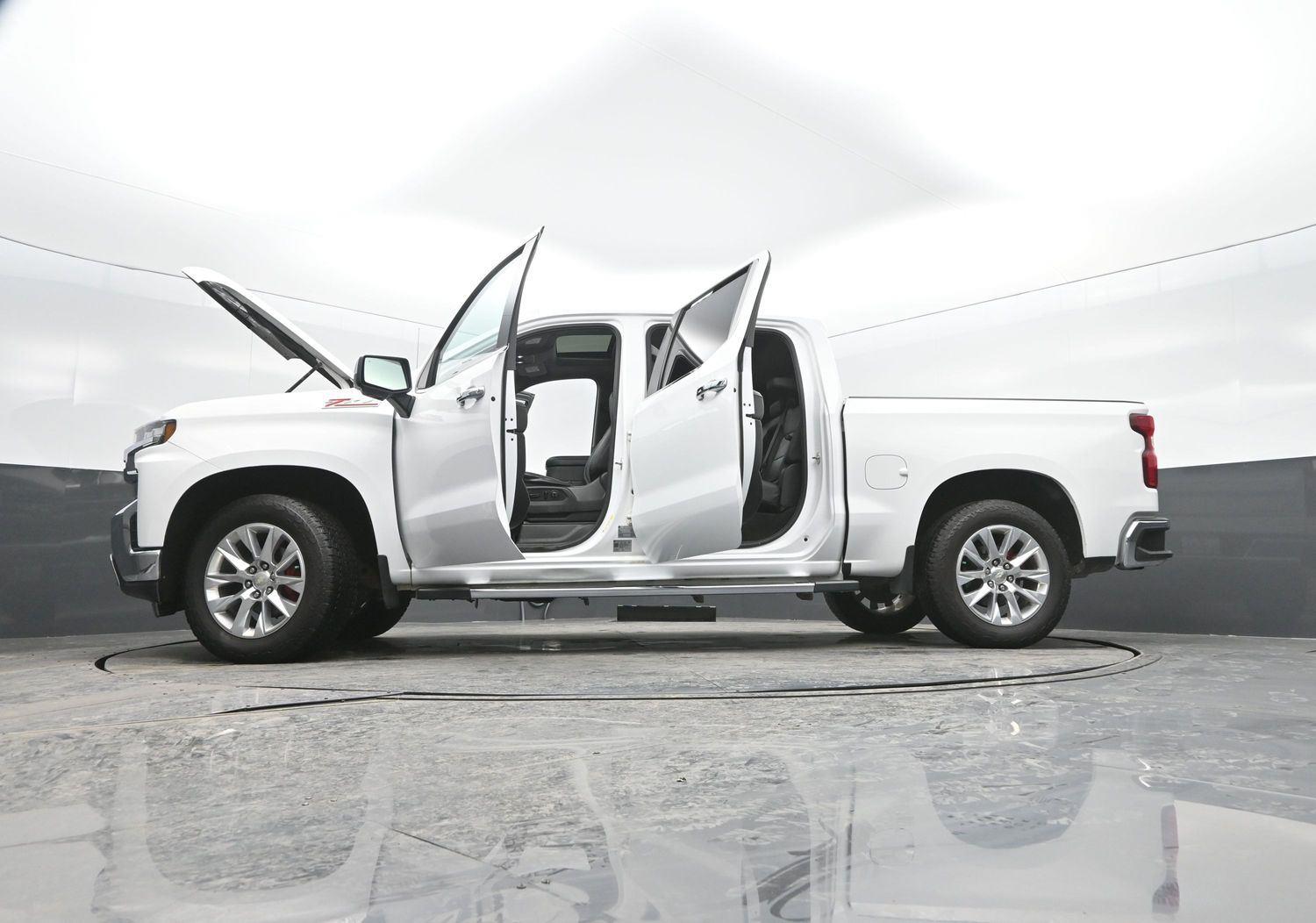 Used 2020 Summit White Chevrolet LTZ image 55