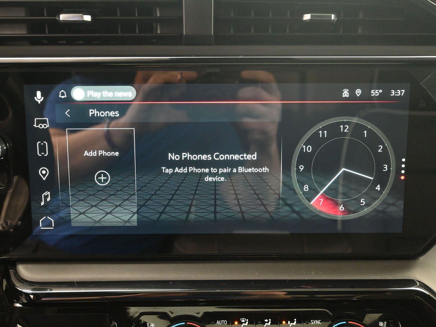 Used 2026 Summit White GMC AT4X image 32