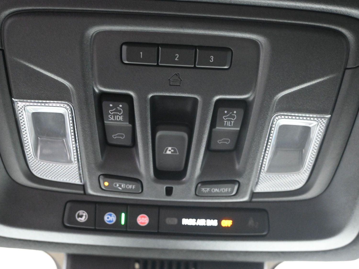 Used 2026 Summit White GMC AT4X image 37