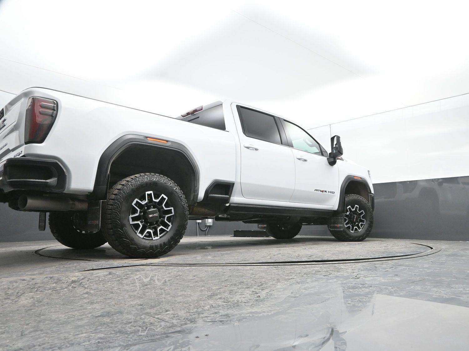 Used 2026 Summit White GMC AT4X image 40