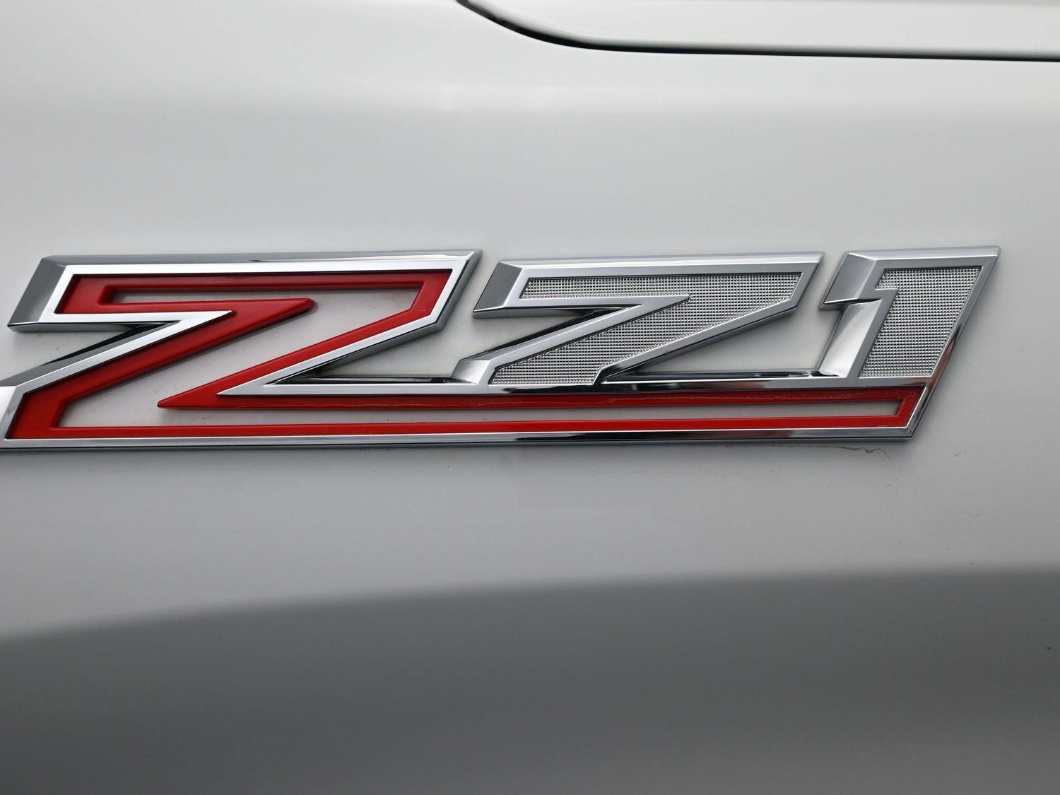 Used 2020 Summit White Chevrolet LTZ image 7