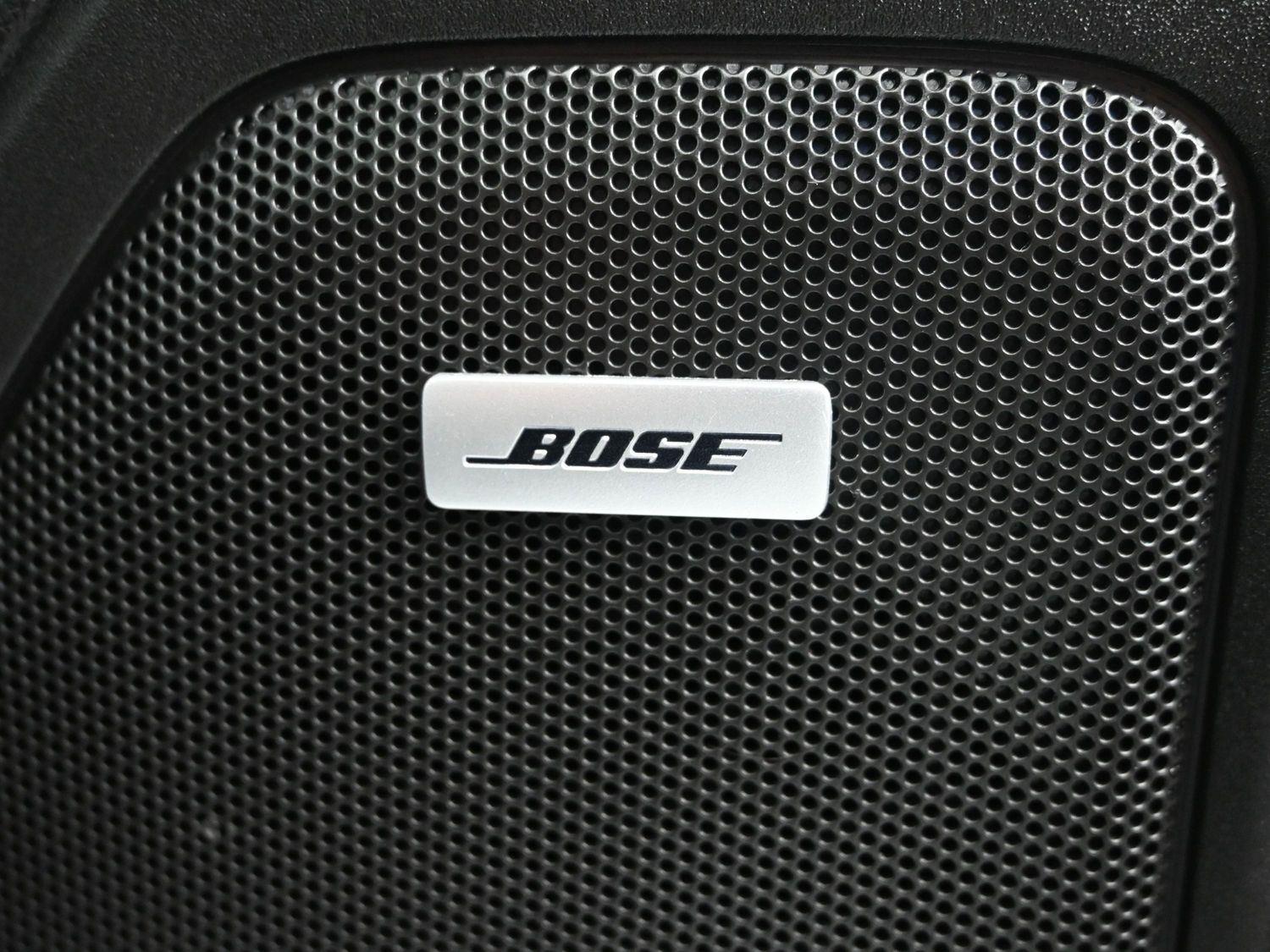 Used 2020 Summit White Chevrolet LTZ image 11