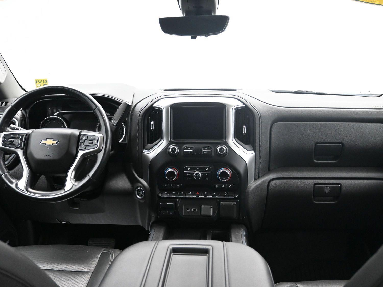 Used 2020 Summit White Chevrolet LTZ image 16