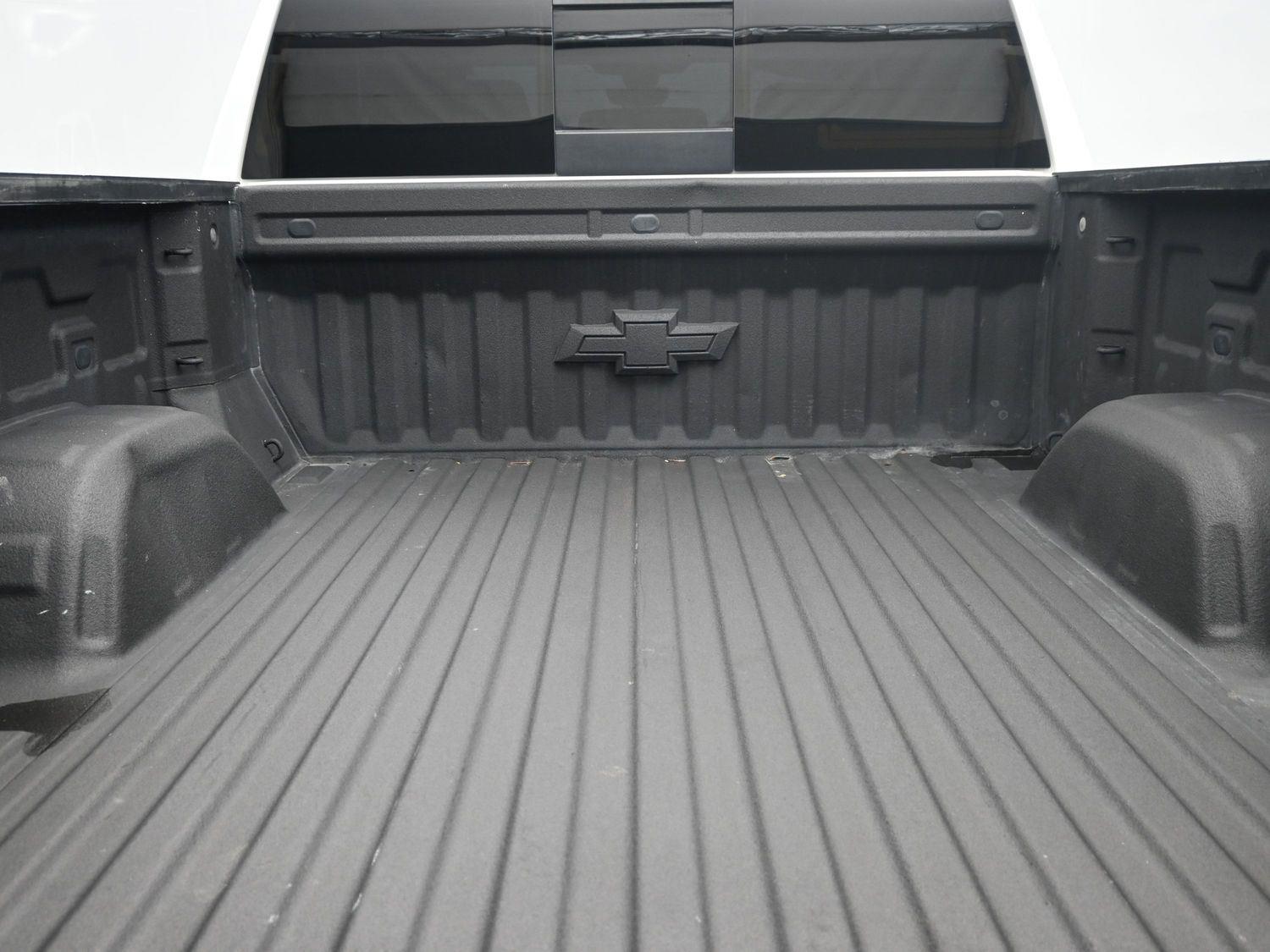 Used 2020 Summit White Chevrolet LTZ image 19