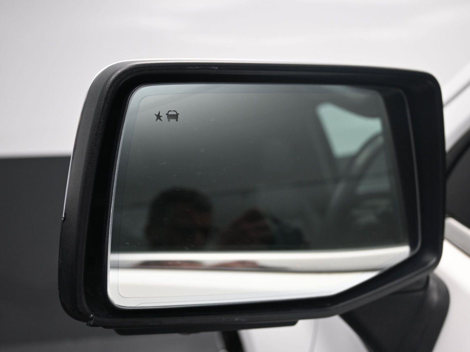 Used 2020 Summit White Chevrolet LTZ image 22