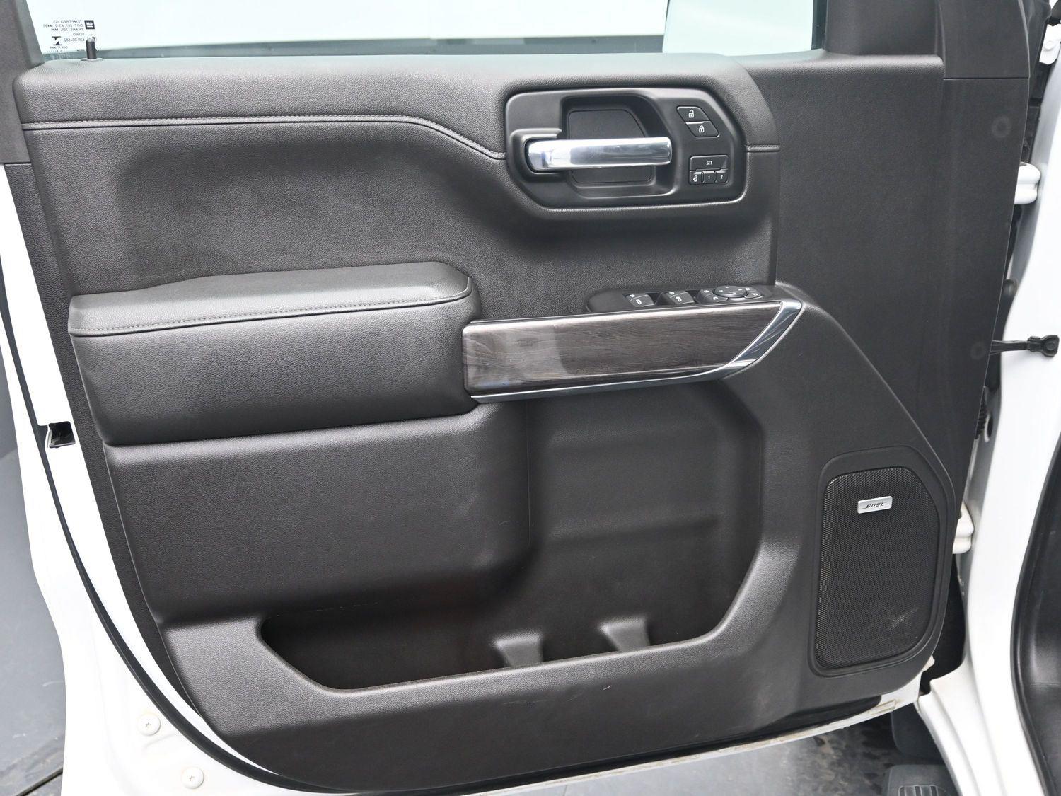 Used 2020 Summit White Chevrolet LTZ image 23