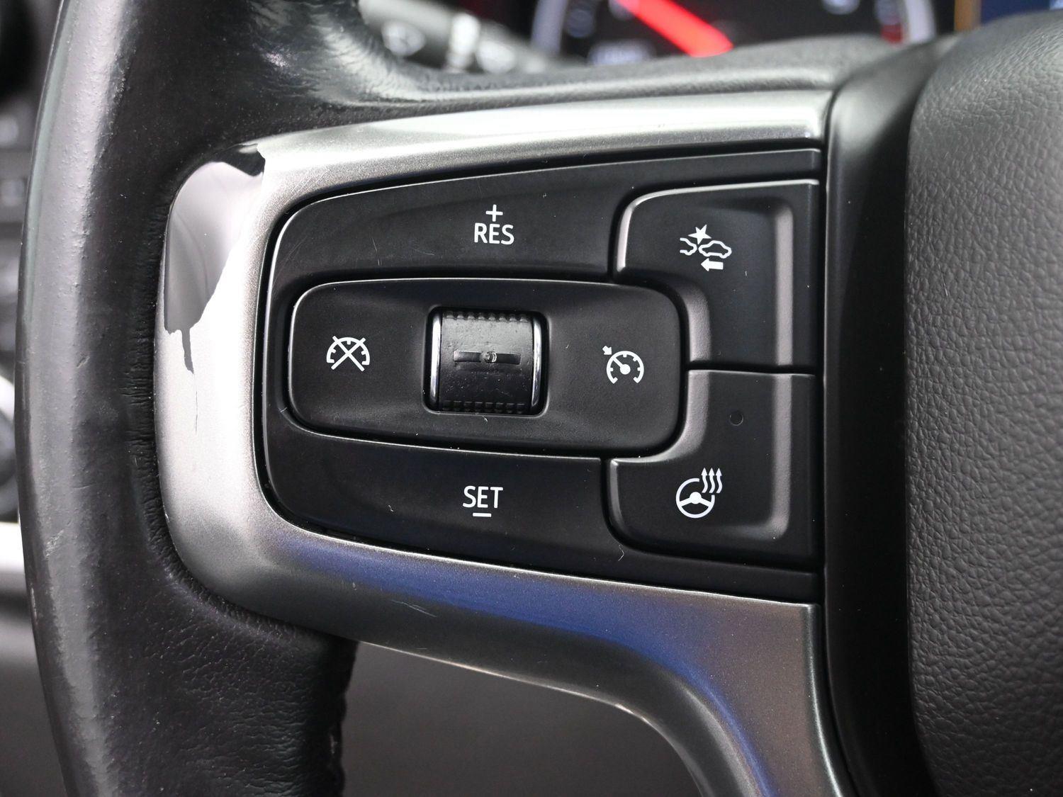 Used 2020 Summit White Chevrolet LTZ image 27