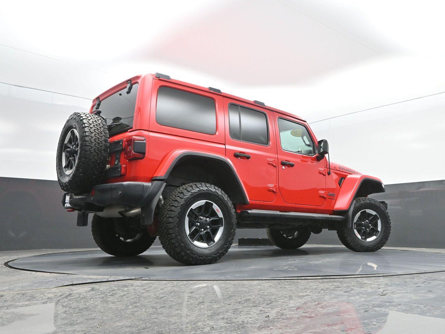 Used 2020 Firecracker Red Clearcoat Jeep Rubicon image 31