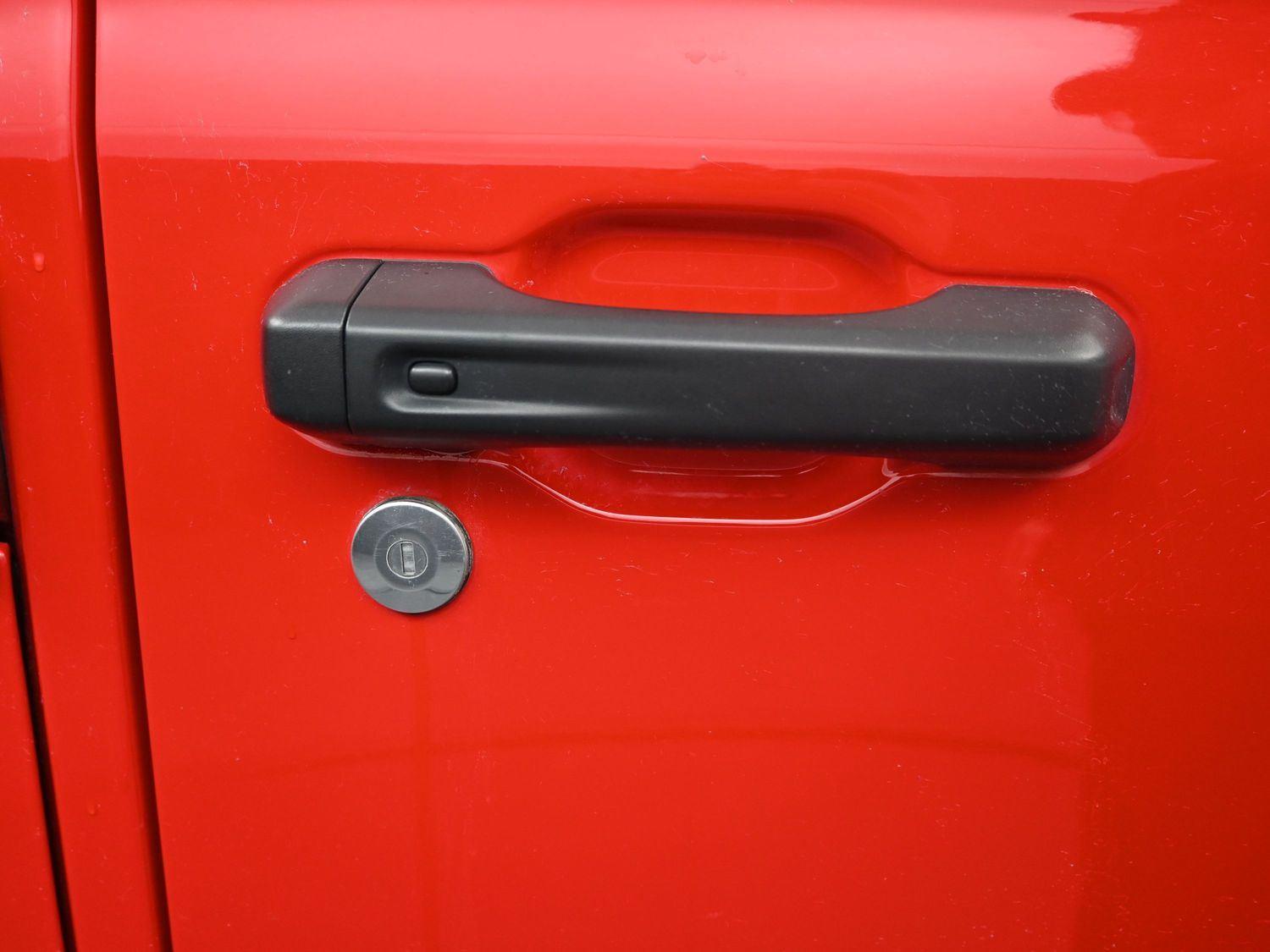 Used 2020 Firecracker Red Clearcoat Jeep Rubicon image 8