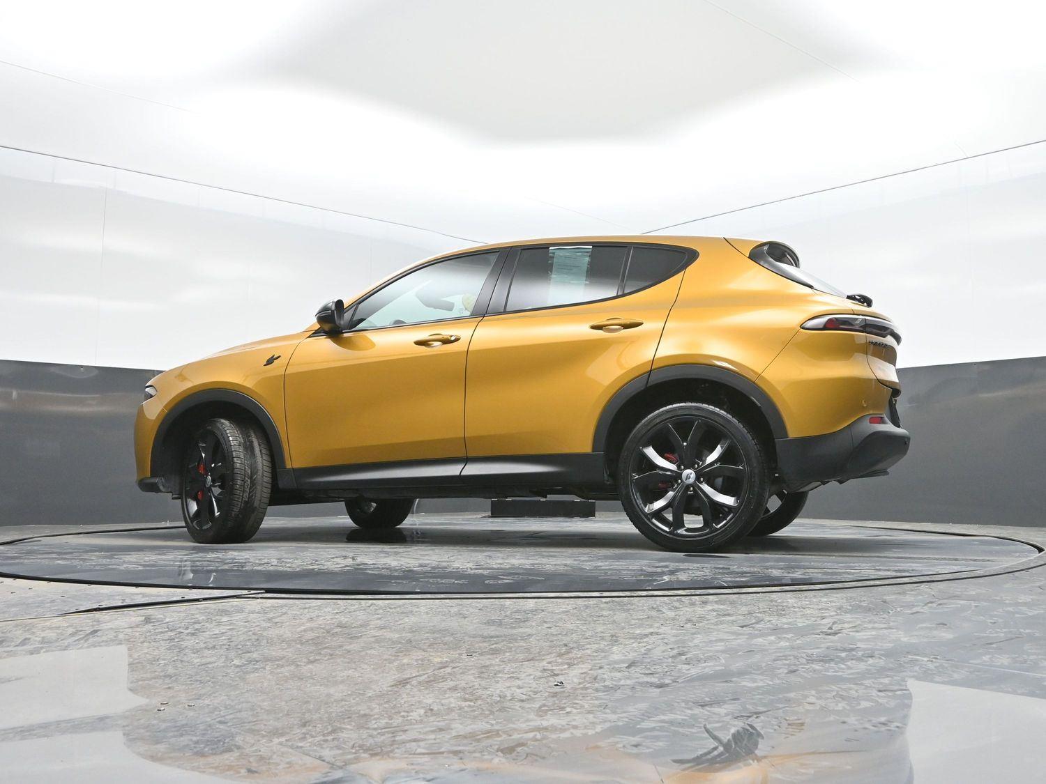 Used 2024 Acapulco Gold Dodge GT image 28