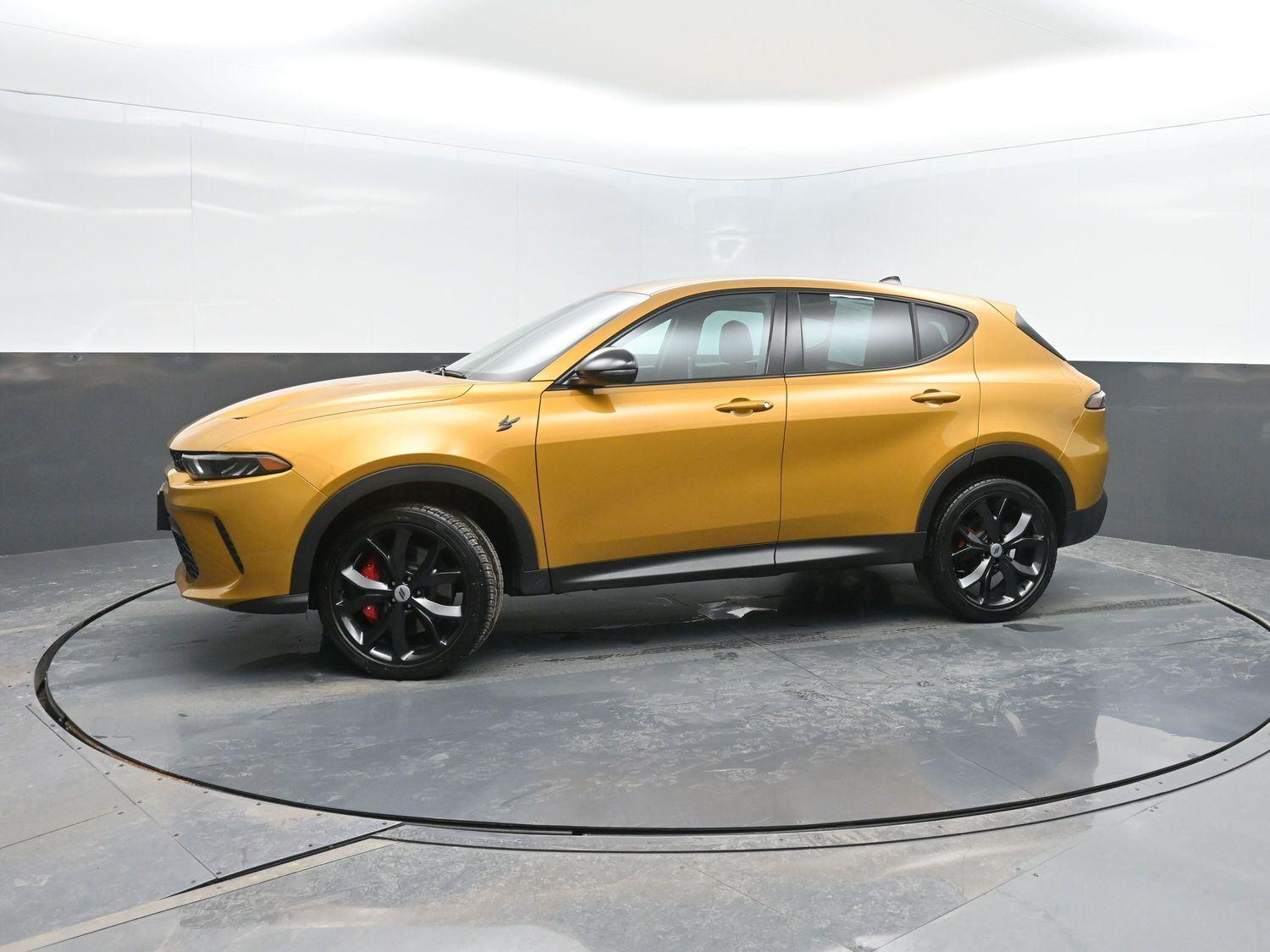 Used 2024 Acapulco Gold Dodge GT image 36