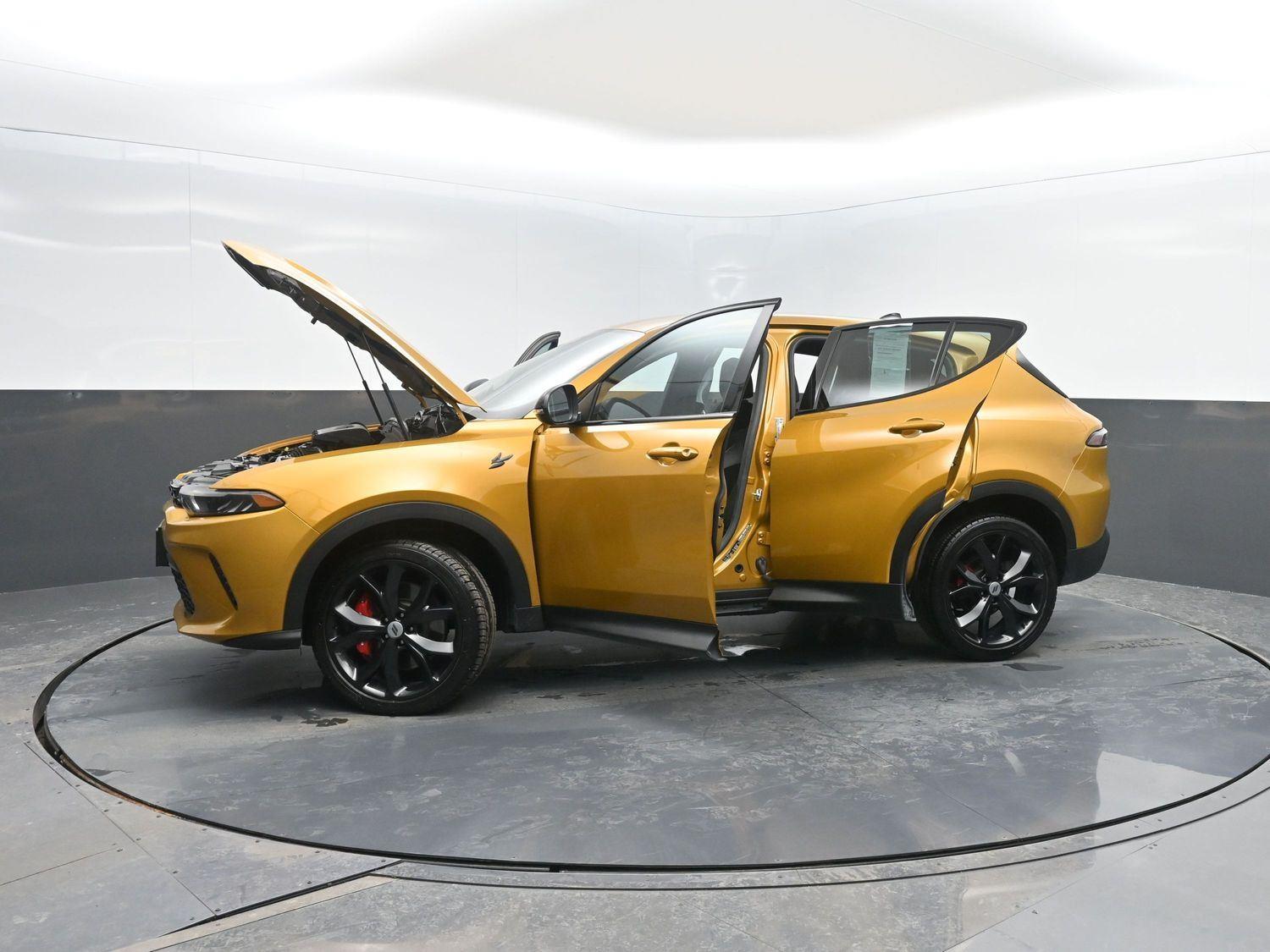 Used 2024 Acapulco Gold Dodge GT image 43