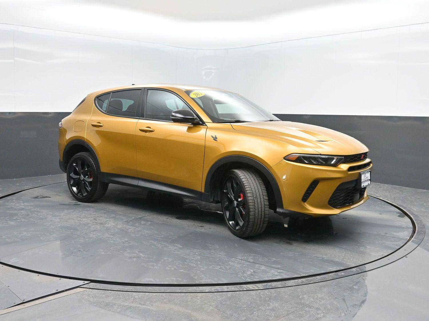 Used 2024 Acapulco Gold Dodge GT image 4