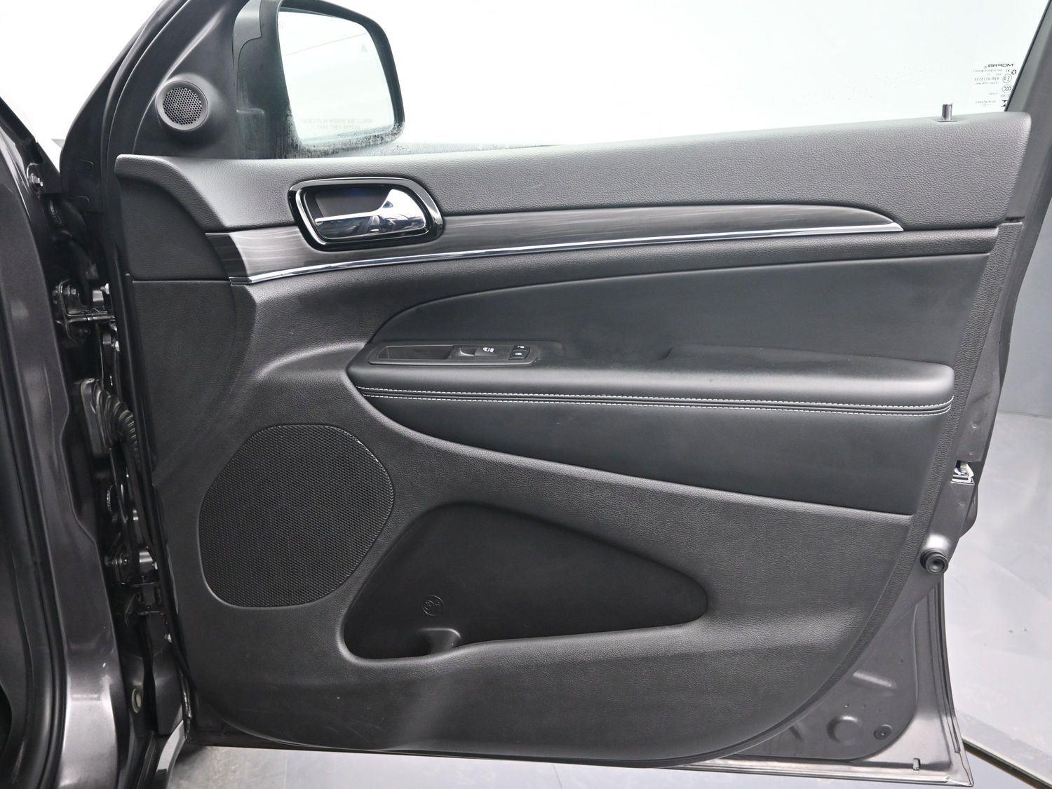 Used 2021 GRAY JEEP  image 7