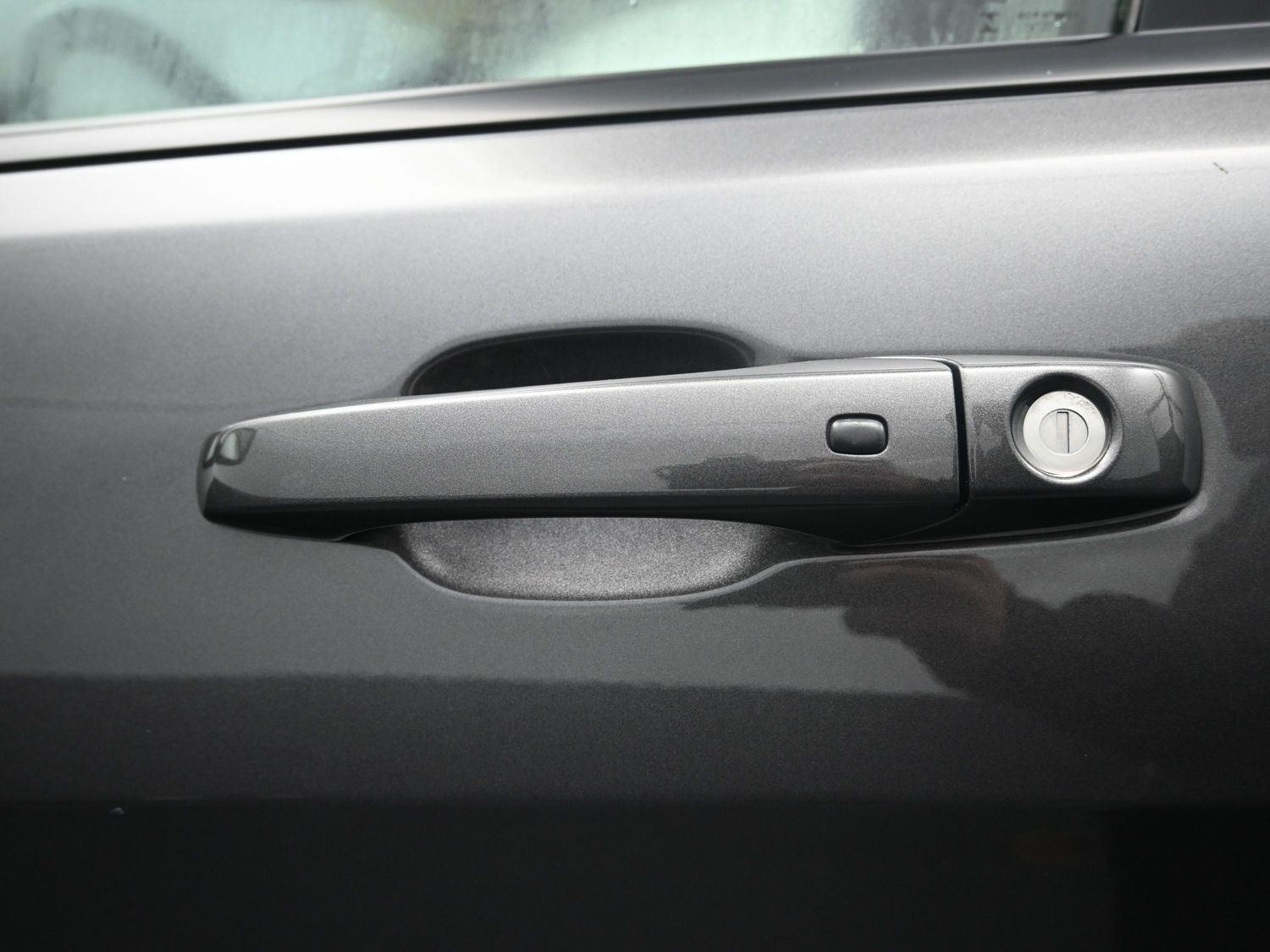 Used 2021 GRAY JEEP  image 15